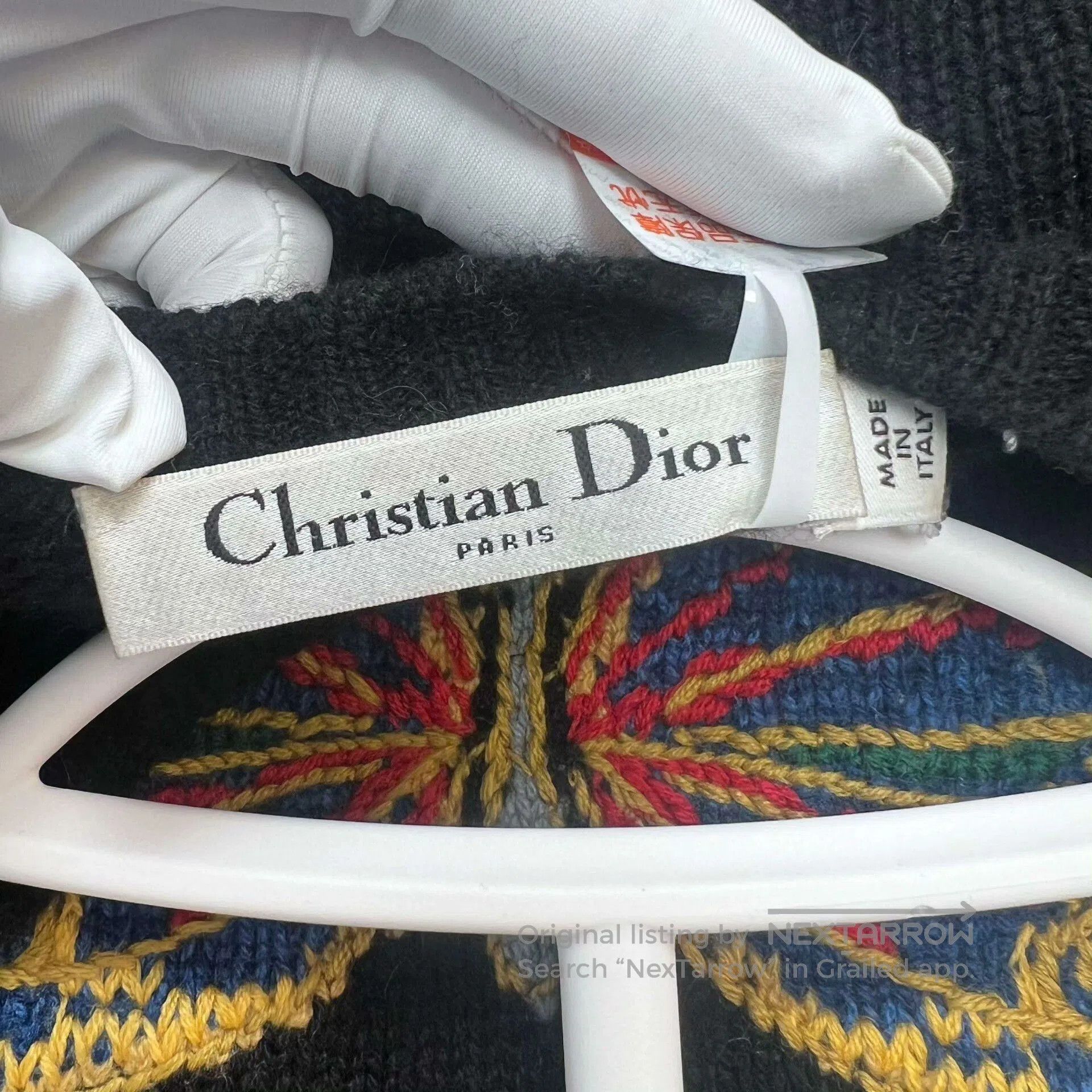 Dior black dior cashmere butterfly sweatshirt size 2. Size US M / EU 48-50 / 2 - 3 Thumbnail