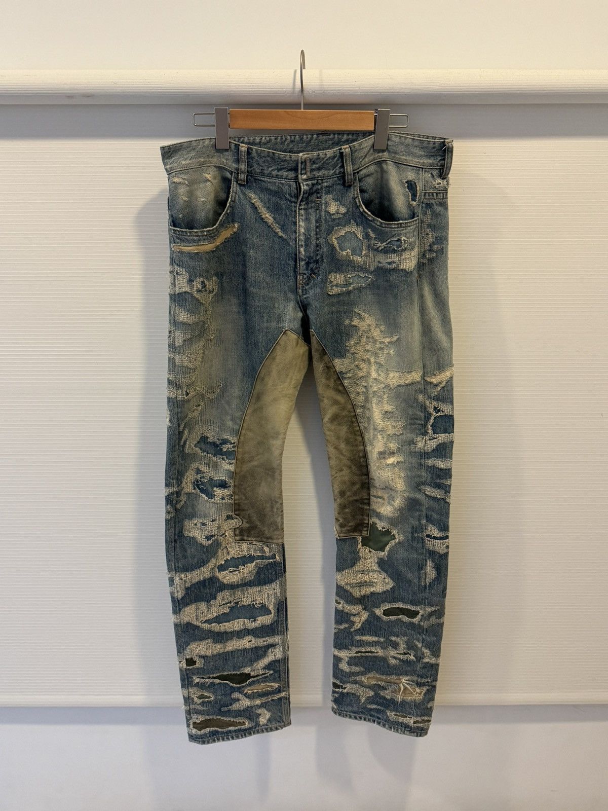 Chito × Givenchy Resort/22 MMW Runway 4G Chito Clown Print Denim 