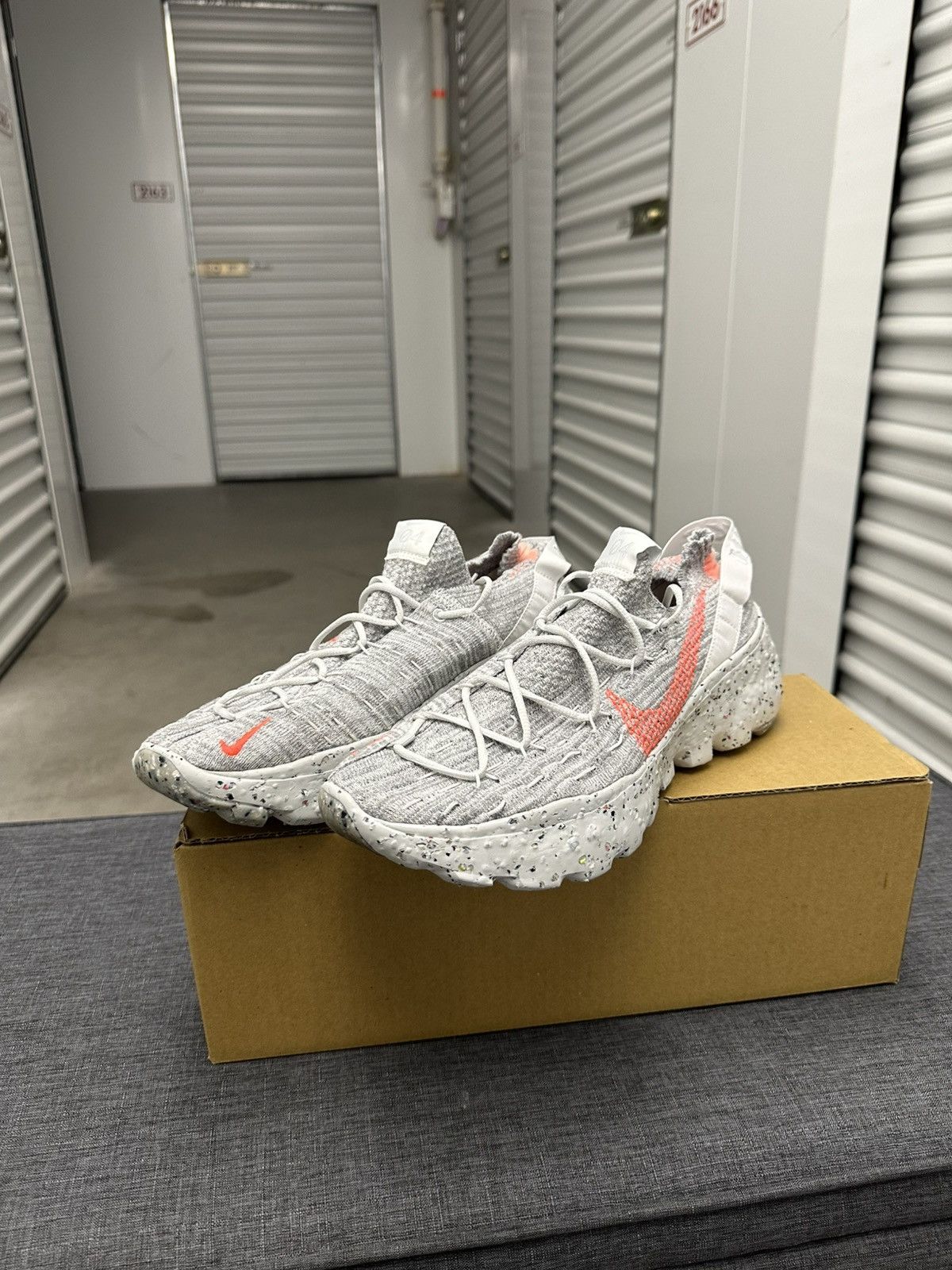 Nike W Nike Space Hippie 04 Size US 10.5 / EU 43-44 - 8 Thumbnail