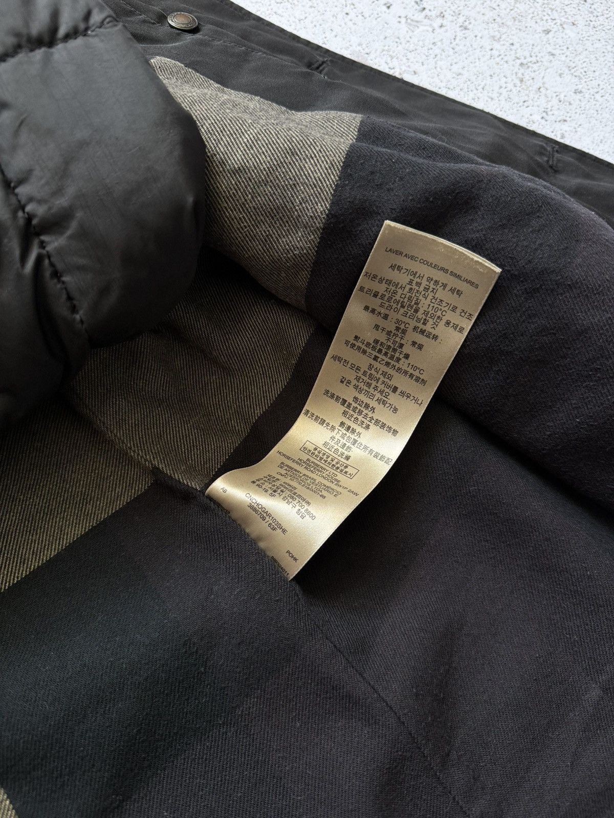 Burberry Burberry brit mens coat 2 in 1 puffer vest size M Size US M / EU 48-50 / 2 - 13 Thumbnail