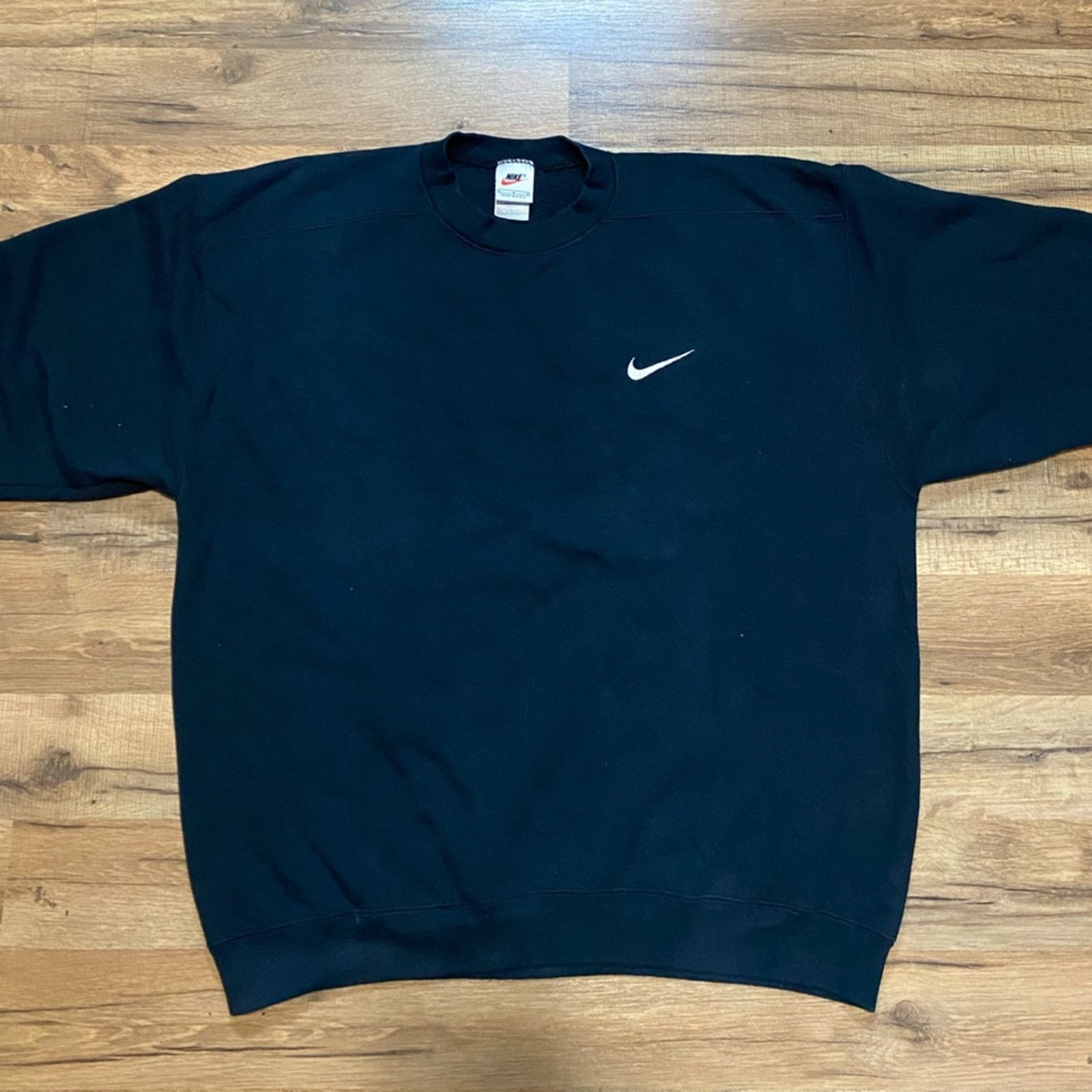 Nike 90s Nike solo swoosh crewneck Size US L / EU 52-54 / 3 - 2 Thumbnail