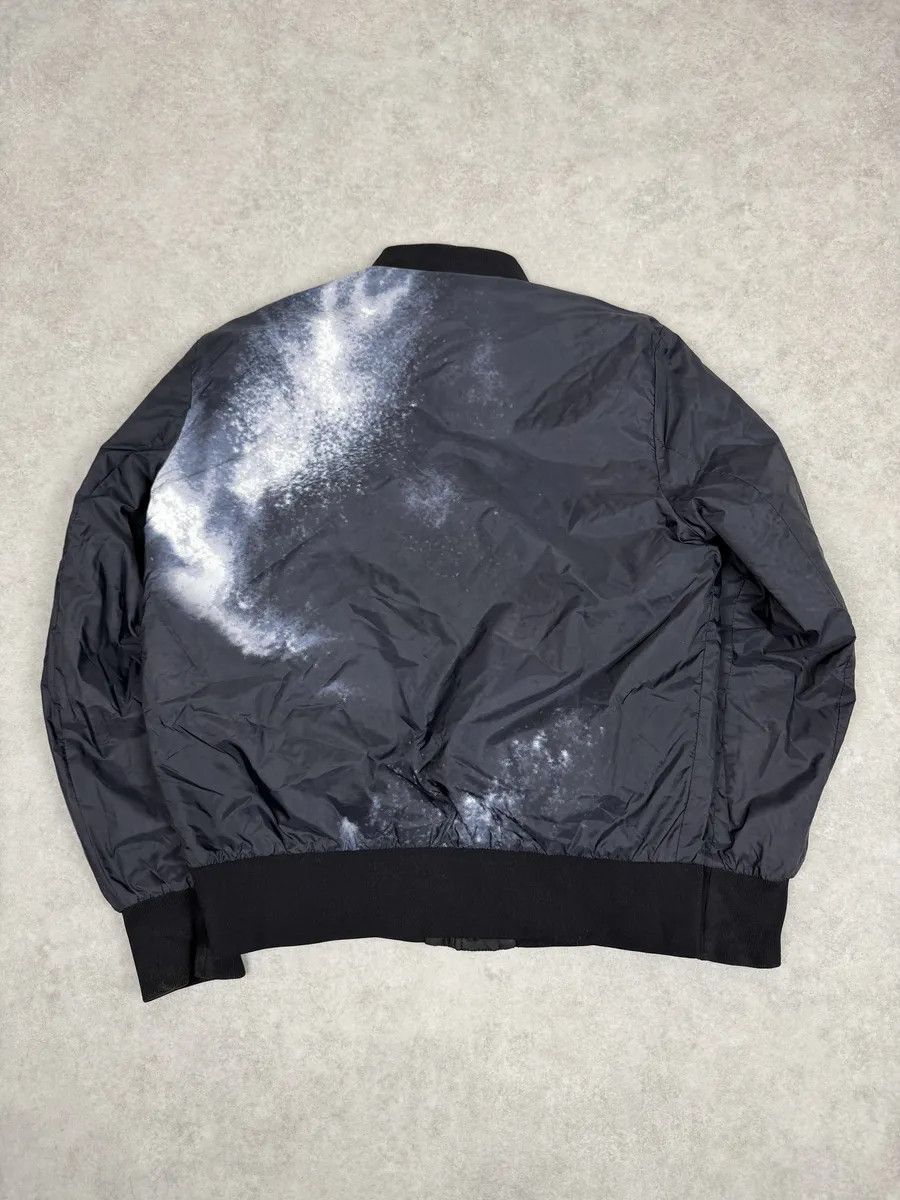 Emporio Armani AW2017 Emporio Armani Black & White Abstract Reversible Bomber Jacket Size US S / EU 44-46 / 1 - 2 Thumbnail