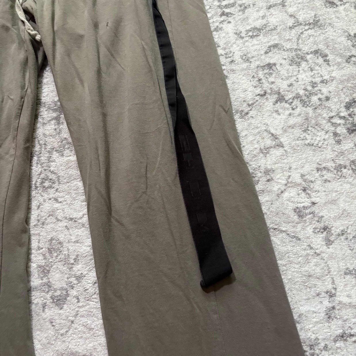 Rick Owens Drkshdw SS21 Rick Owens DRKSHDW “Dust” Berlin Sweatpants Size US 29 - 3 Thumbnail
