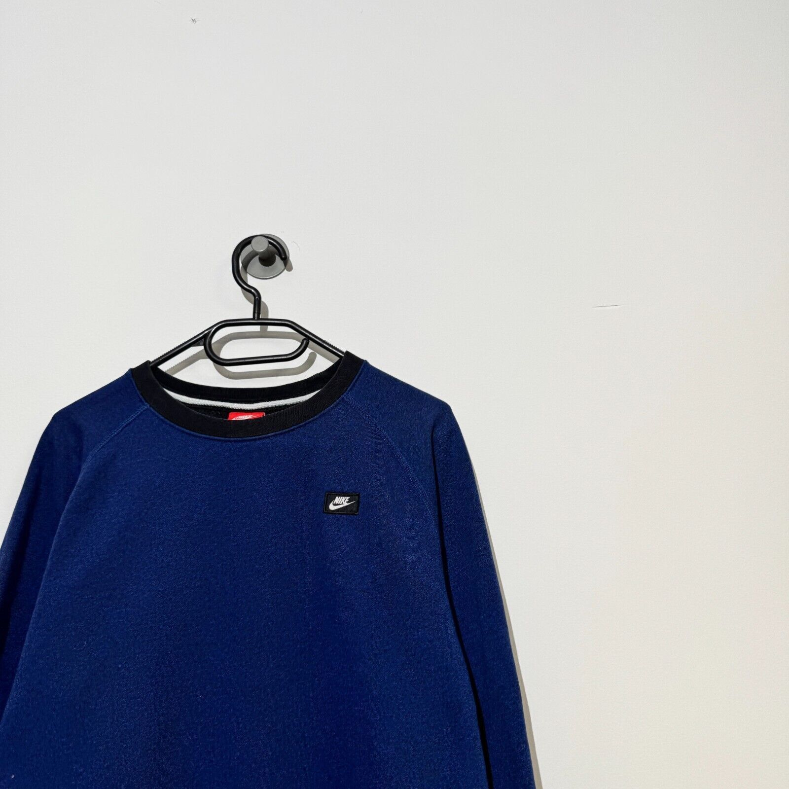Nike Vintage Nike Unisex Navy Blue Cotton Crewneck Size S Size US S / EU 44-46 / 1 - 6 Thumbnail