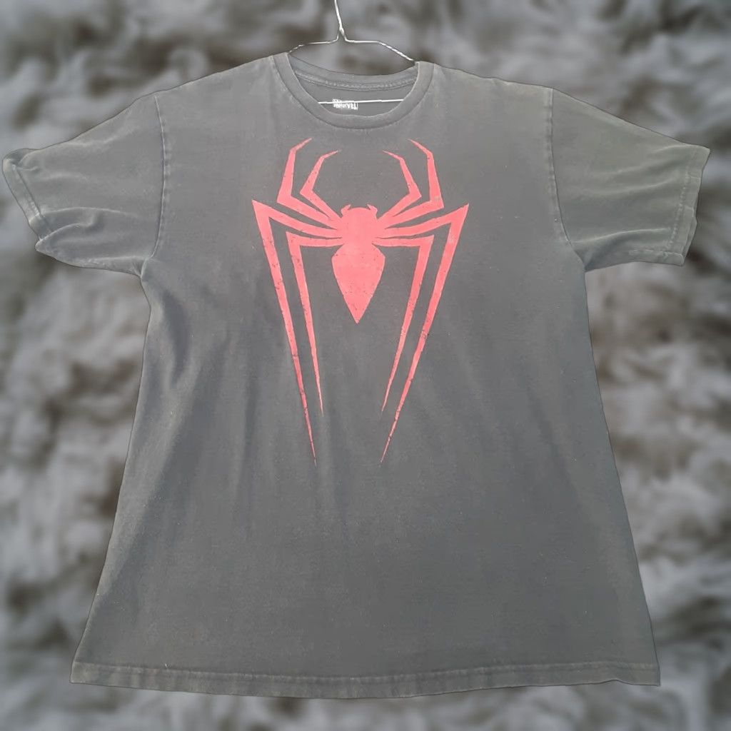 Vintage Marvel Spider-Man Big Logo Mens T Shirt Large Black Distressed Short Sleeve Shirt Size US L / EU 52-54 / 3 - 1 Thumbnail