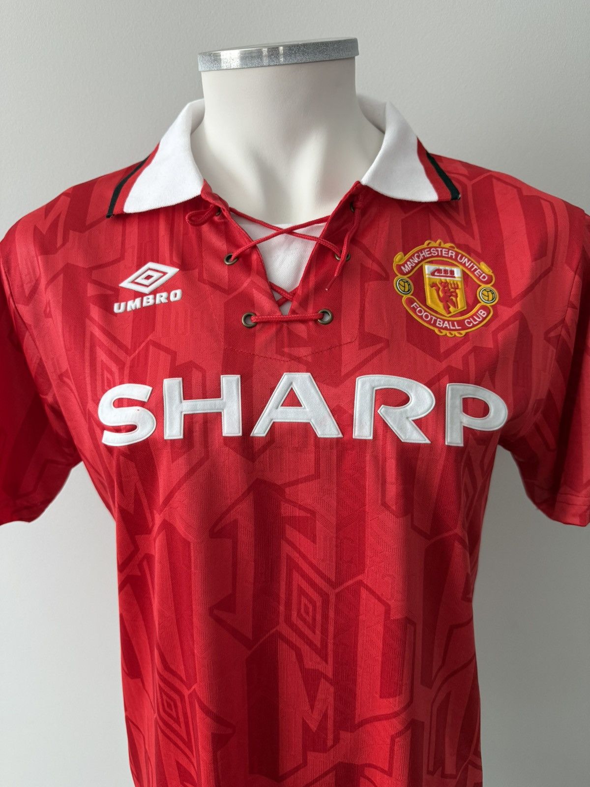 Umbro Eric Cantona Manchester United UMBRO New Men’s Soccer Jersey Size US S / EU 44-46 / 1 - 3 Thumbnail