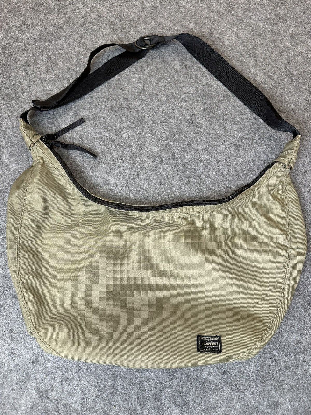 Porter Porter Round Shoulder Bag a distinctive half-moon design. Size ONE SIZE - 1 Thumbnail