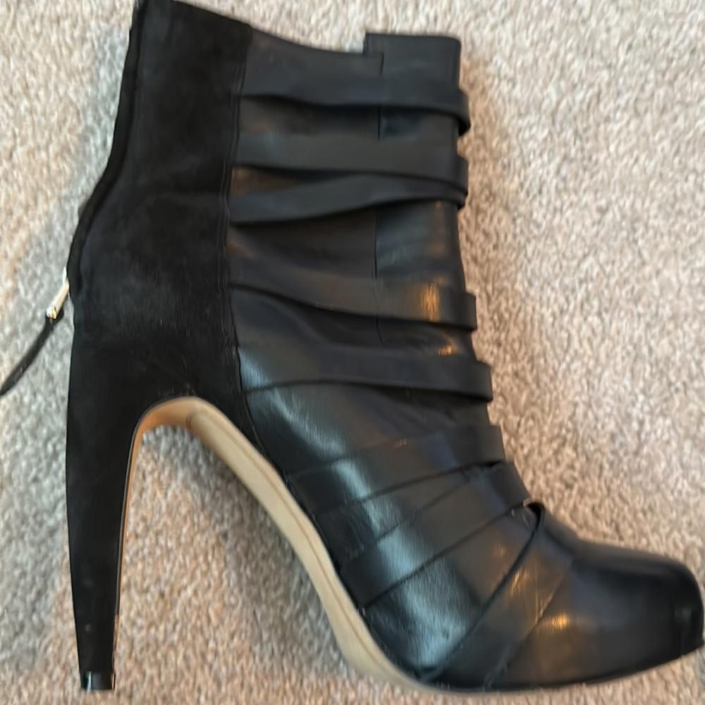 Designer Sam Edelman Strappy Black Leather Platform Ankle Boots 10 Size US 10 / IT 40 - 4 Thumbnail