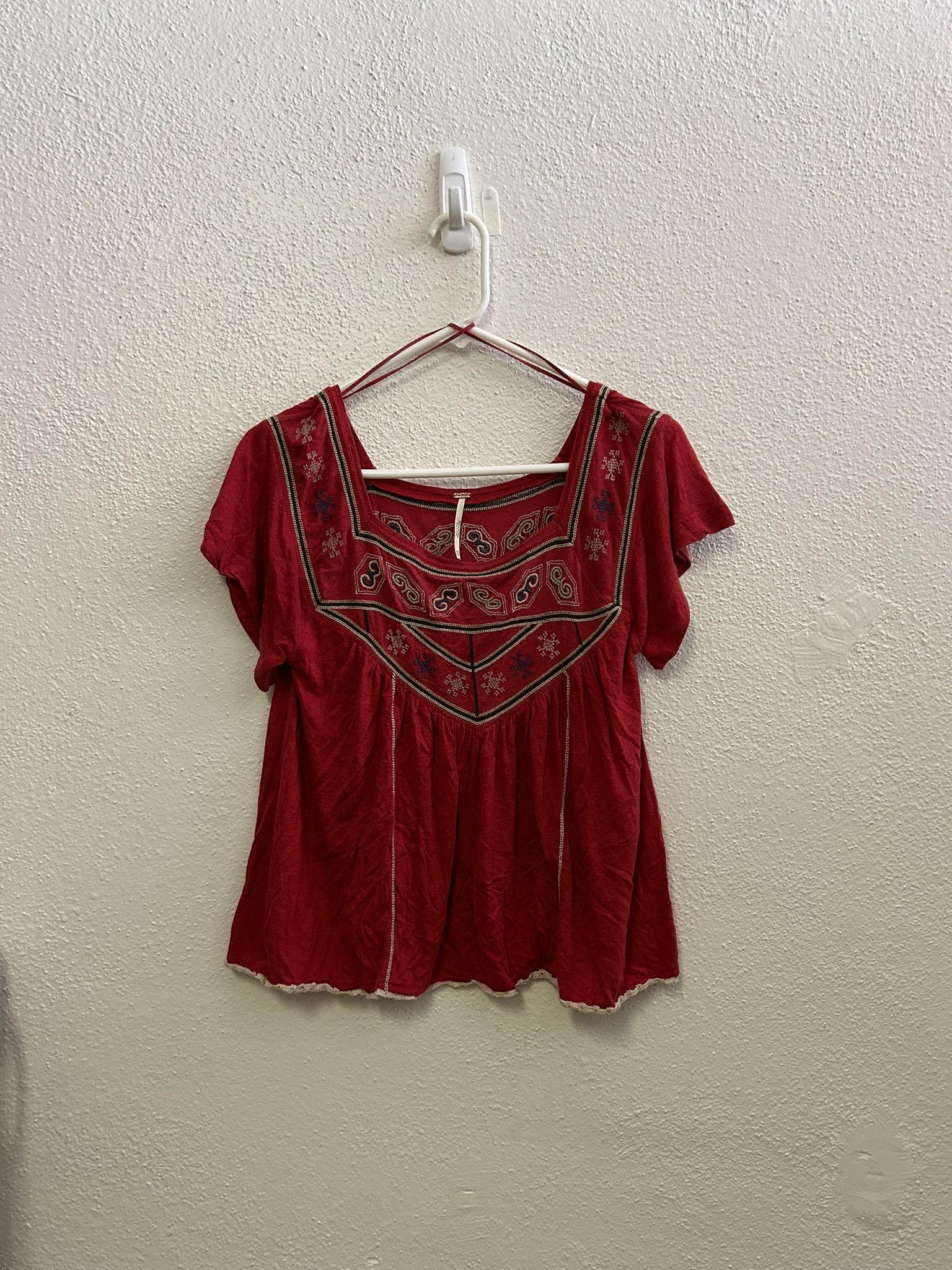 Free People FREE PEOPLE RED BOHO LAGENLOOK SHORT SLEEVE TOP SIZE XS Size XS / US 0-2 / IT 36-38 - 2 Thumbnail