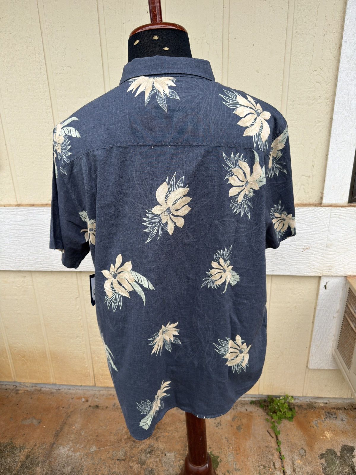 Other New Salty Crew Bloomin Short Sleeve Woven Shirt Blue Mens XL Size US XL / EU 56 / 4 - 2 Thumbnail
