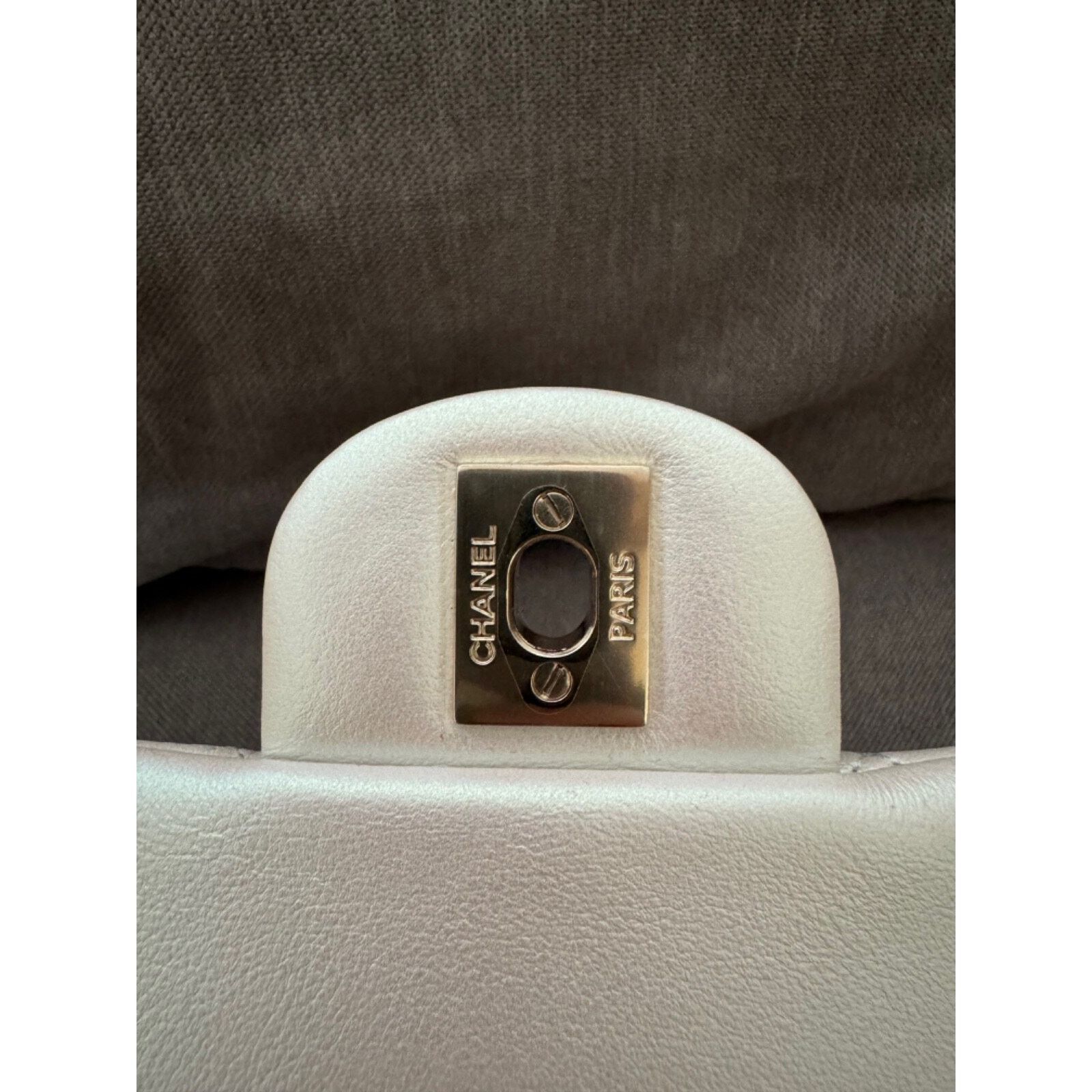 Chanel Chanel White Mini Flap CC Quilted Chain Crossbody Bag Size ONE SIZE - 19 Thumbnail