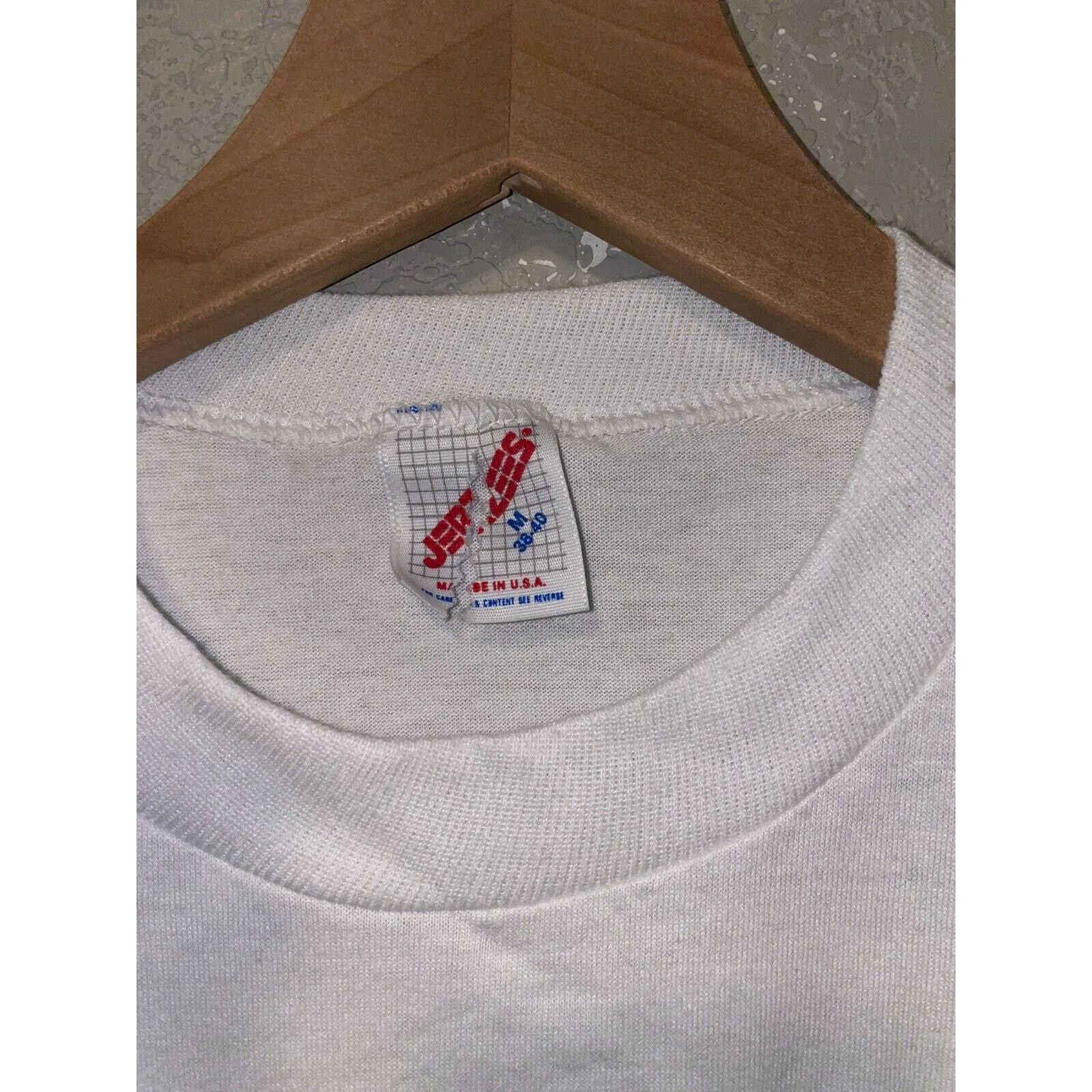 Jerzees Vintage Cosmetology Shirt College Of Coiffure Art Tee 90s M Size US M / EU 48-50 / 2 - 7 Thumbnail