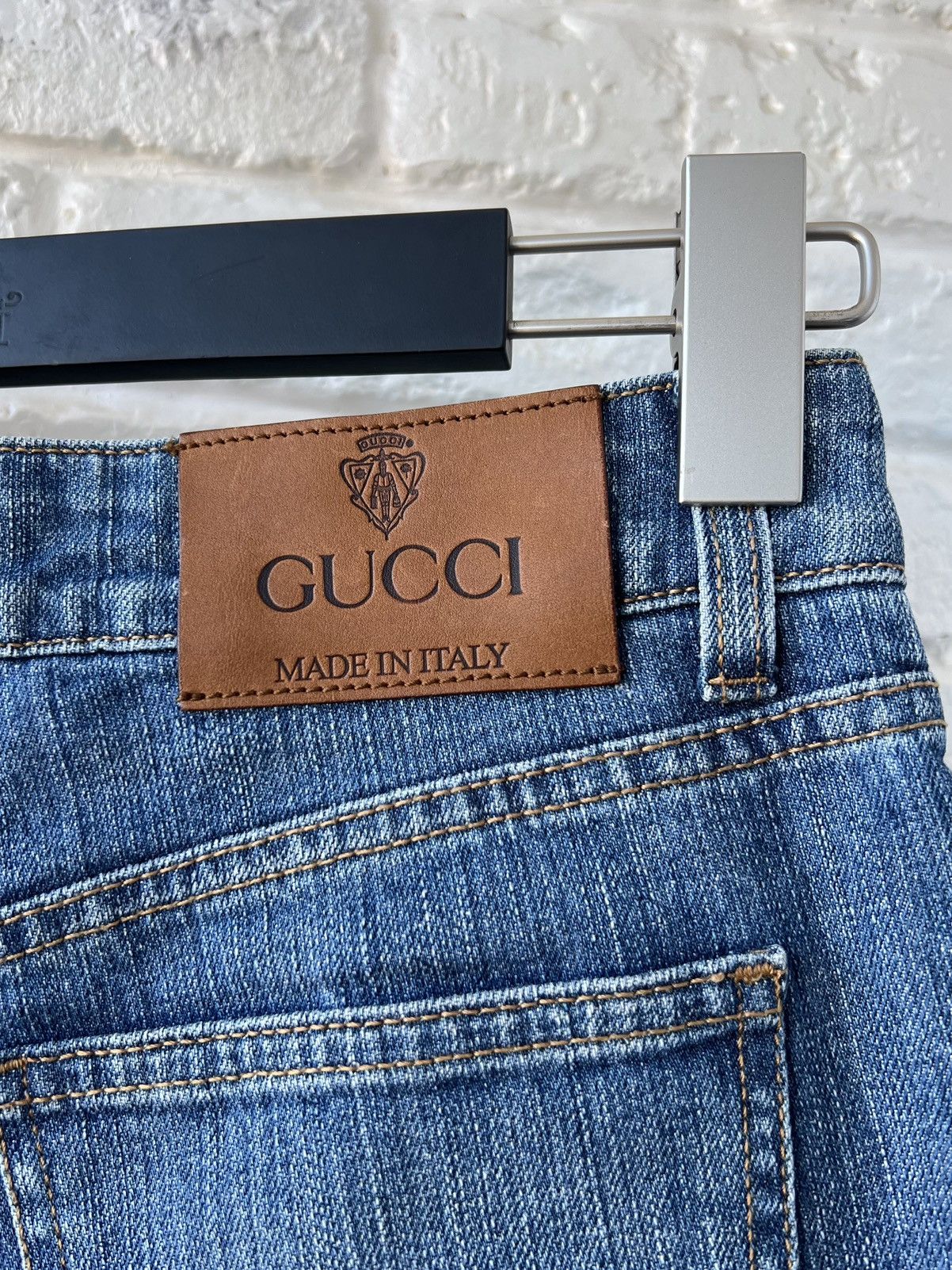 Gucci Gucci Floral Lace Embellished Denim Blue Jeans Size 26" / US 2 / IT 38 - 8 Thumbnail