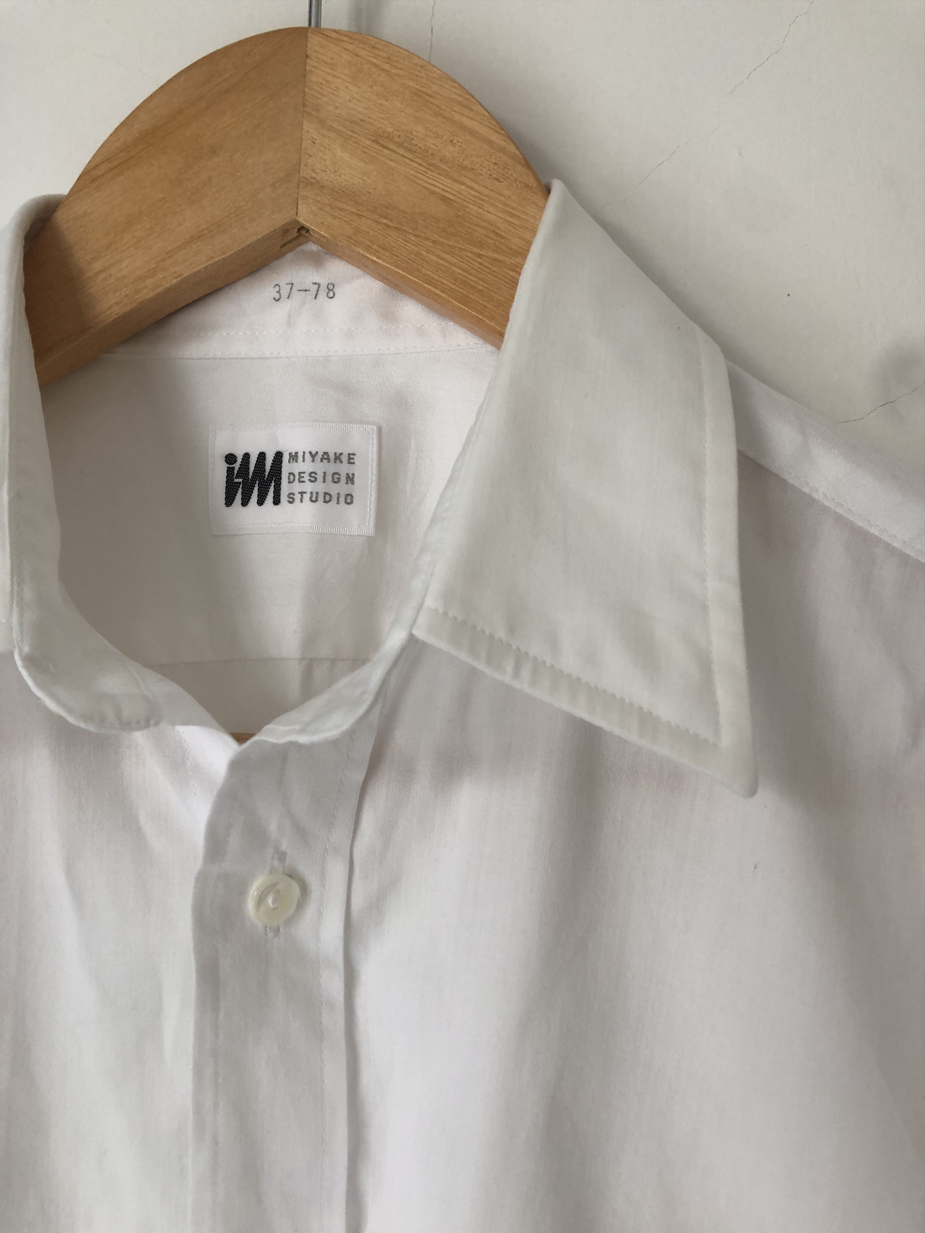 Issey Miyake crisp white shirt Size US S / EU 44-46 / 1 - 3 Thumbnail