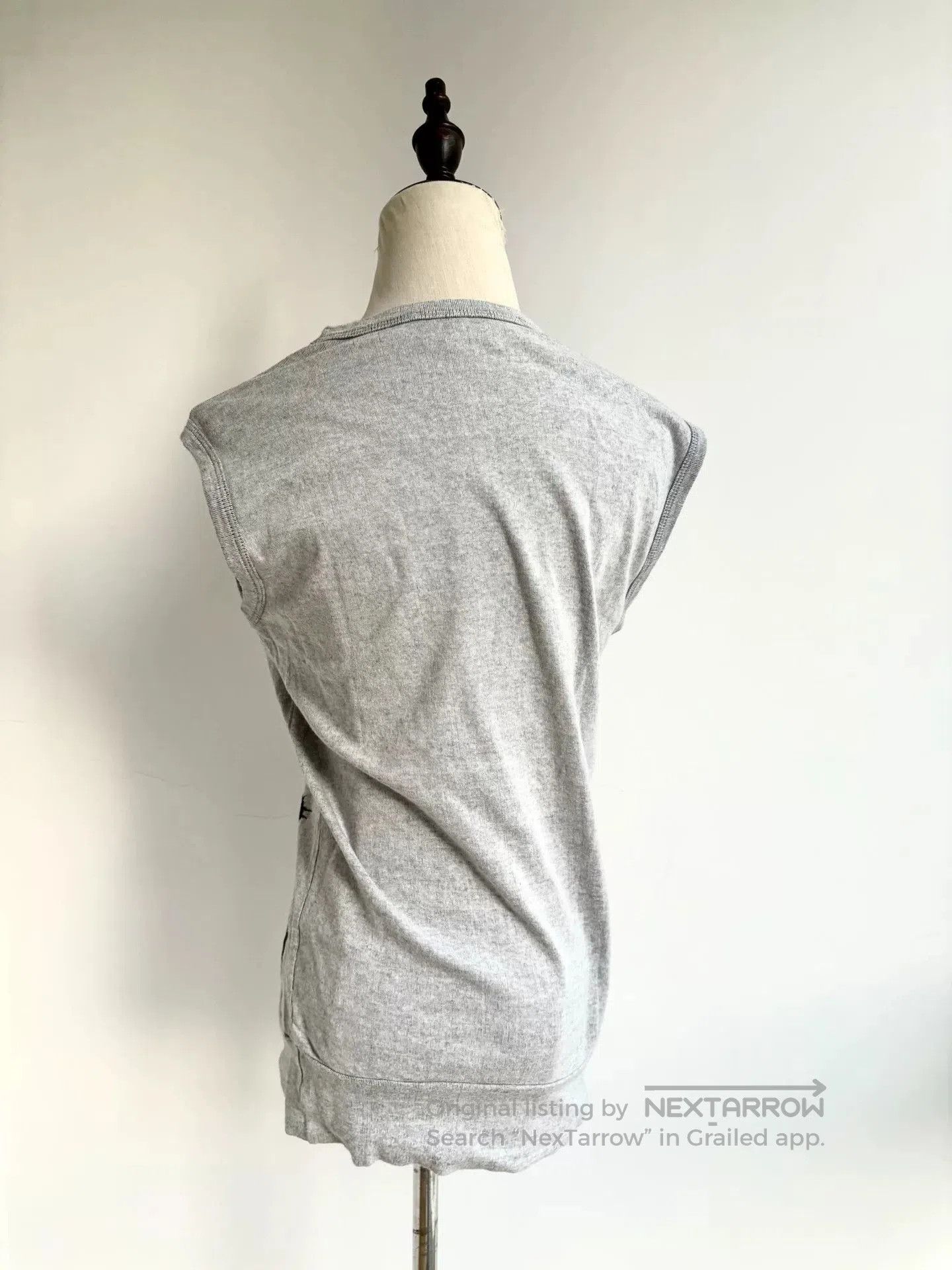 Vivienne Westwood vivienne westwood gray knitted vest with print. Size M / US 6-8 / IT 42-44 - 4 Thumbnail