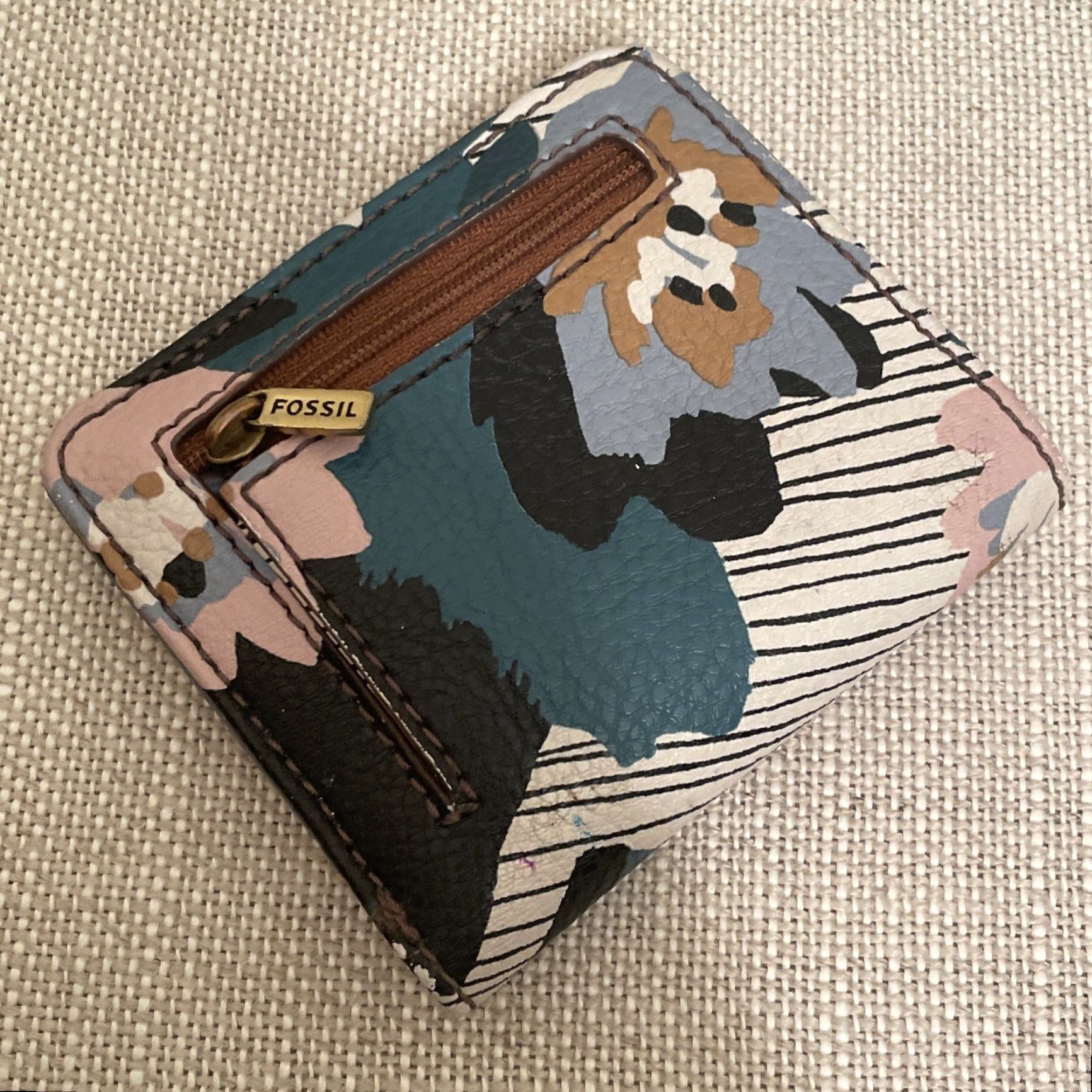 Fossil FOSSIL Wallet Bifold Floral Print Leather Coin Purse Boho Abstract Floral Wallet, Women, Credit Card, Snap Close, Key Ring, Pre-owned, 1 Unit Size ONE SIZE - 3 Thumbnail
