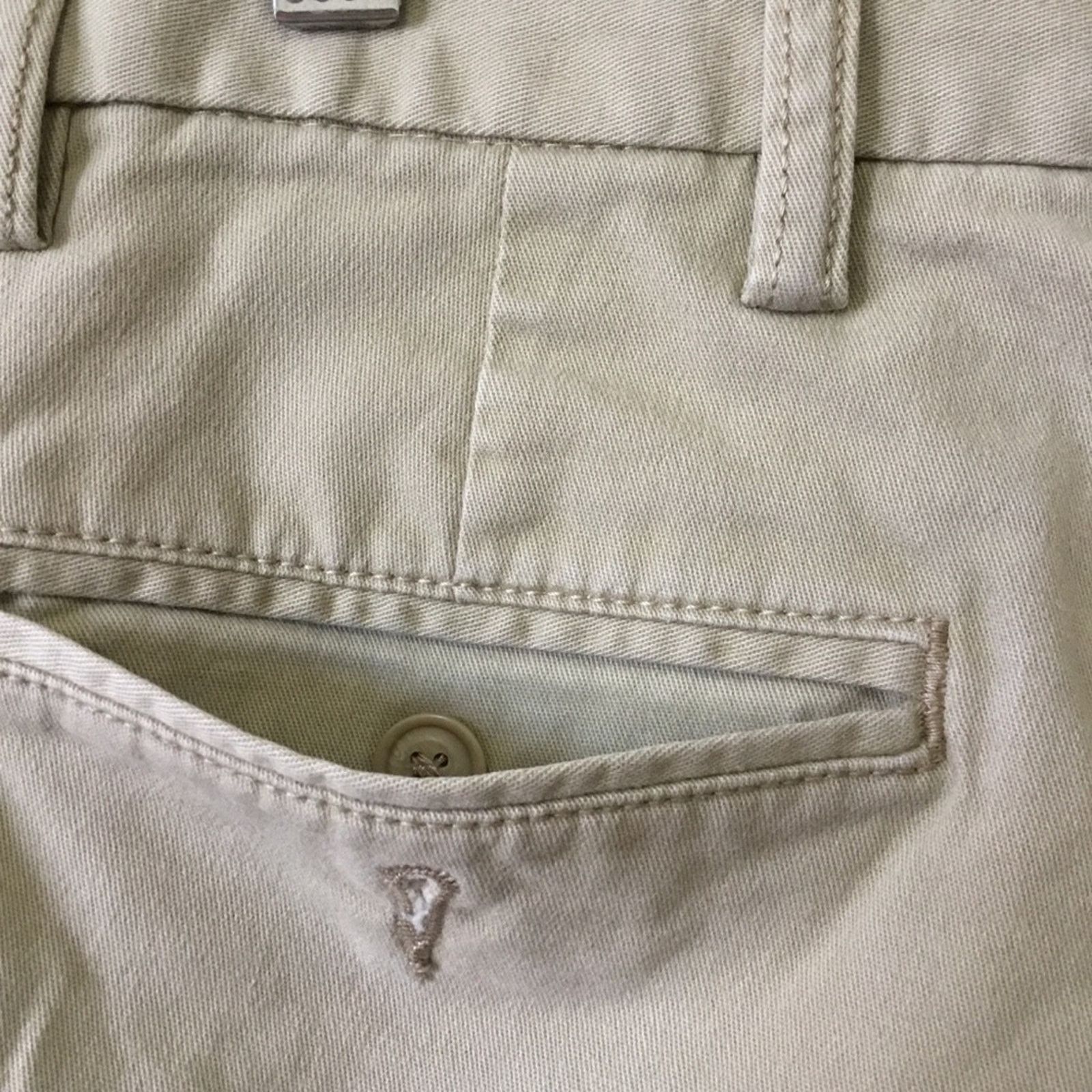 Old Navy Old Navy Beige Ultimate Straight Khaki Pants Size US 28 / EU 44 - 11 Thumbnail