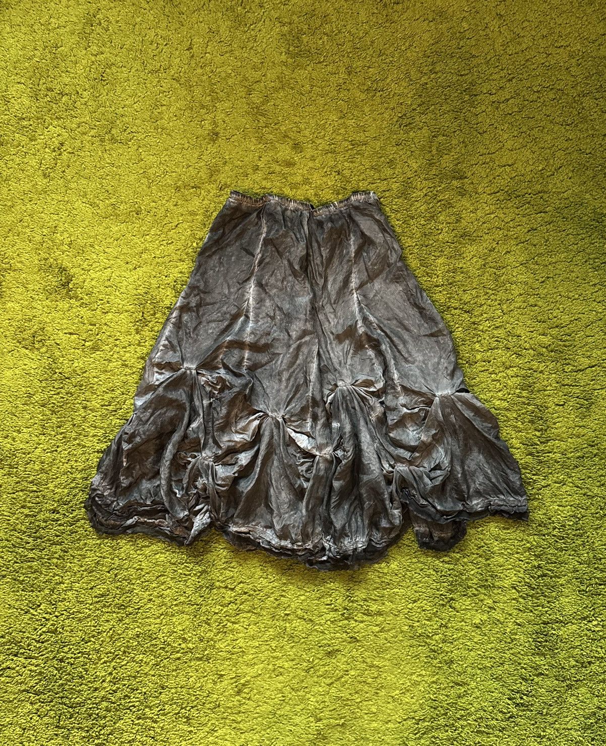 If Six Was Nine Nile avant Garde 100% silk graphite grey wide skirt Size 28" / US 6 / IT 42 - 2 Thumbnail