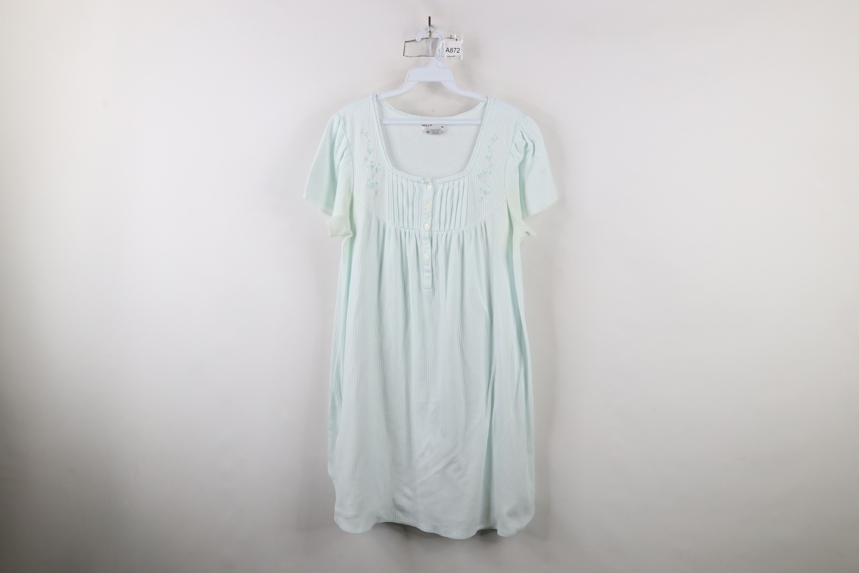 Vintage Vintage 90s Miss Elaine Ruffled Ribbed Knit Night Gown Shirt Size M / US 6-8 / IT 42-44 - 1 Thumbnail