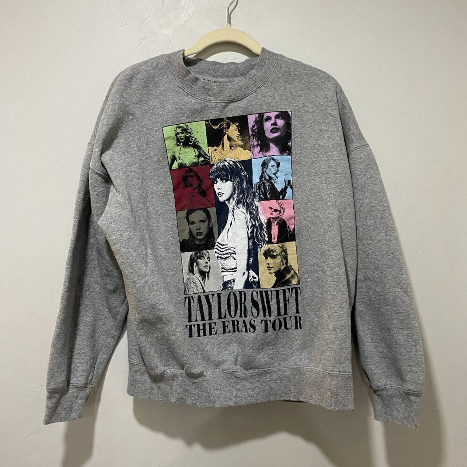 Other Taylor Swift The Eras Tour Sweatshirt Size L / US 10 / IT 46 - 1 Thumbnail