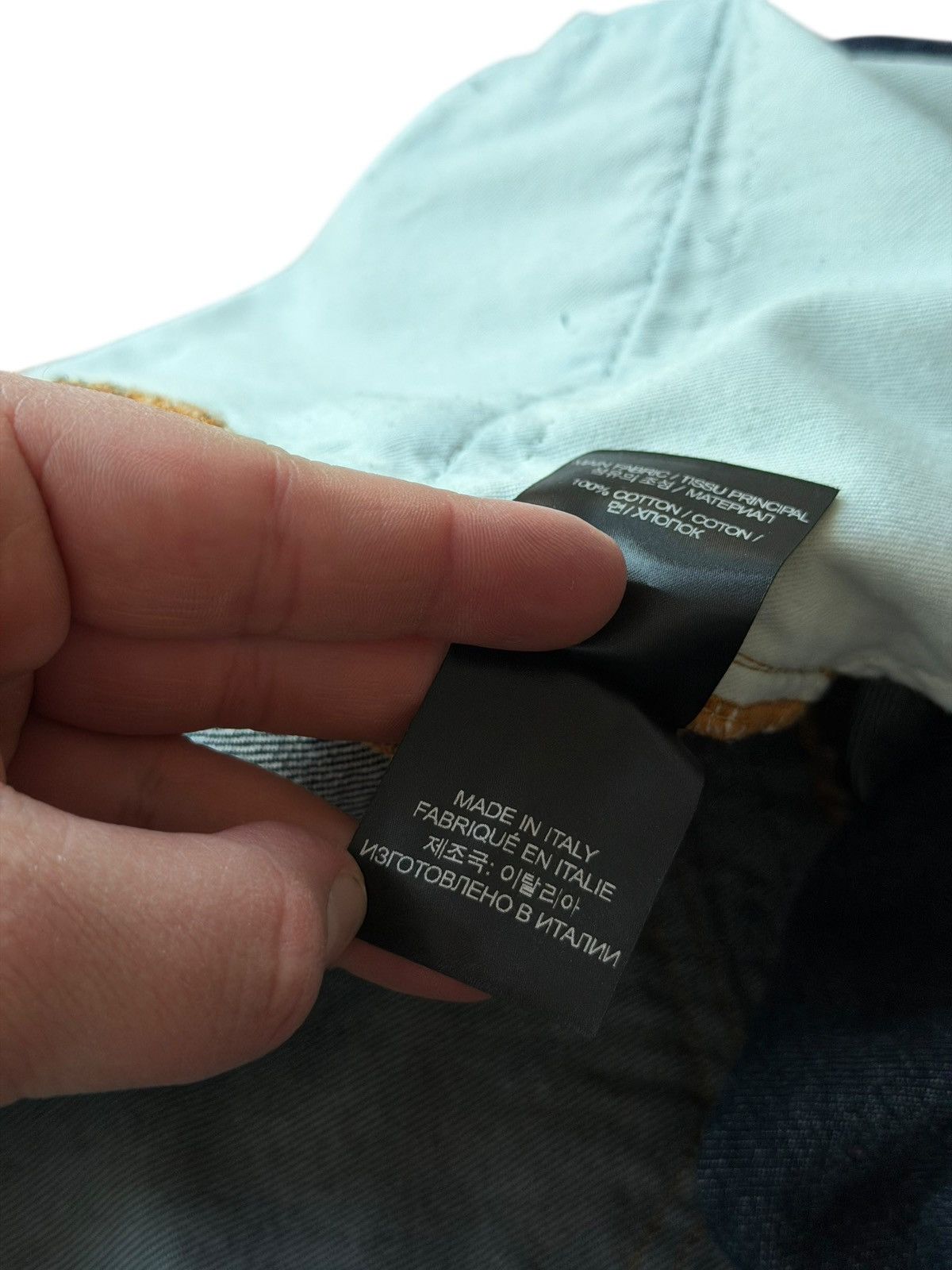 Vetements *RARE* GVASALIA VETEMENTS DENIM BAGGY DISTRESSED SHORT Size US 36 / EU 52 - 18 Thumbnail