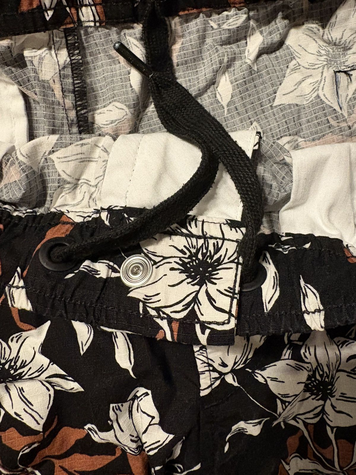 Rag & Bone Perry Pull On Floral Shorts Size US 32 / EU 48 - 4 Thumbnail