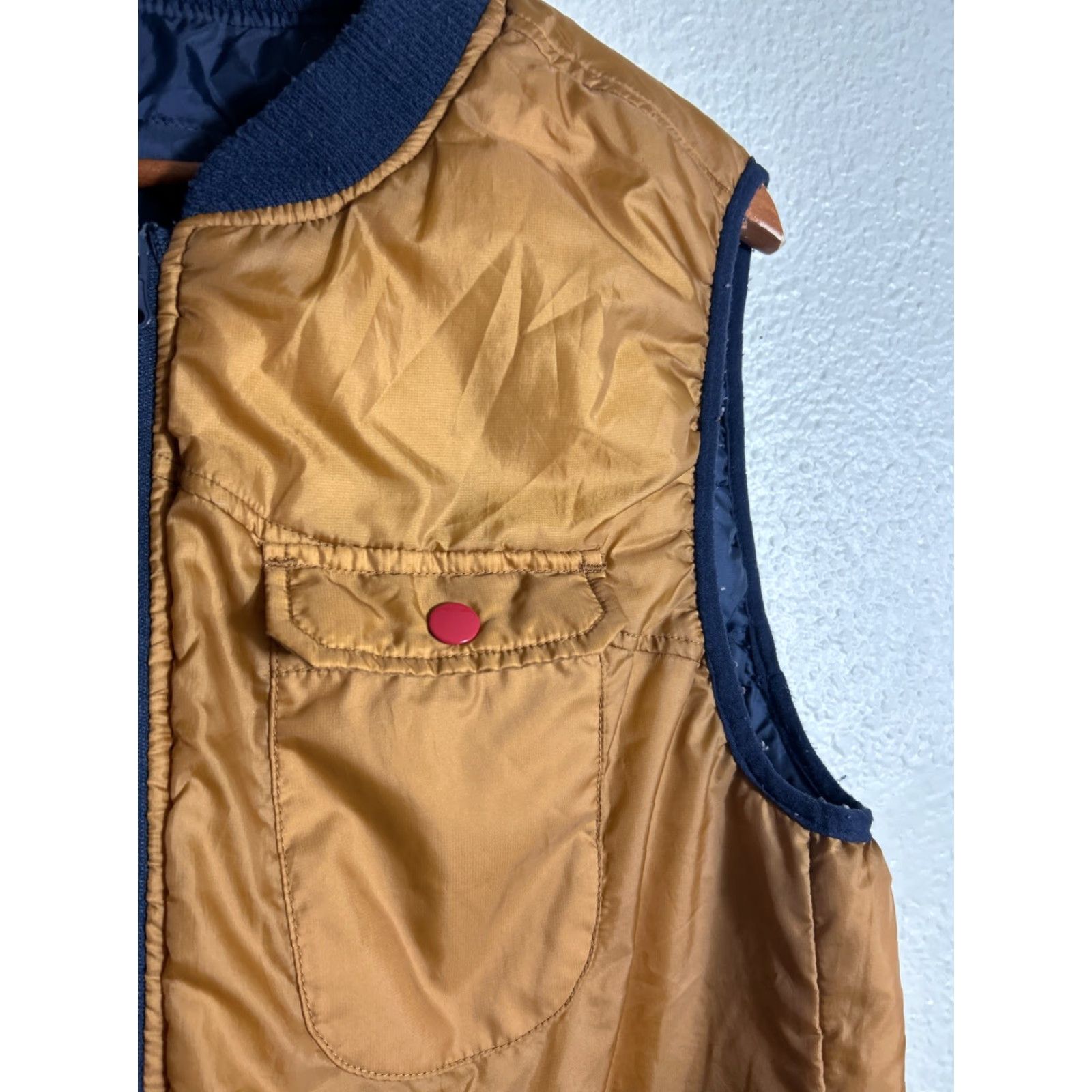 Vintage CPO Provisions Women’s Large Reversible Puffer Vest Blue Tan Polyester Vest Womens L Reversible Puffer Coat Style Size L / US 10 / IT 46 - 5 Thumbnail