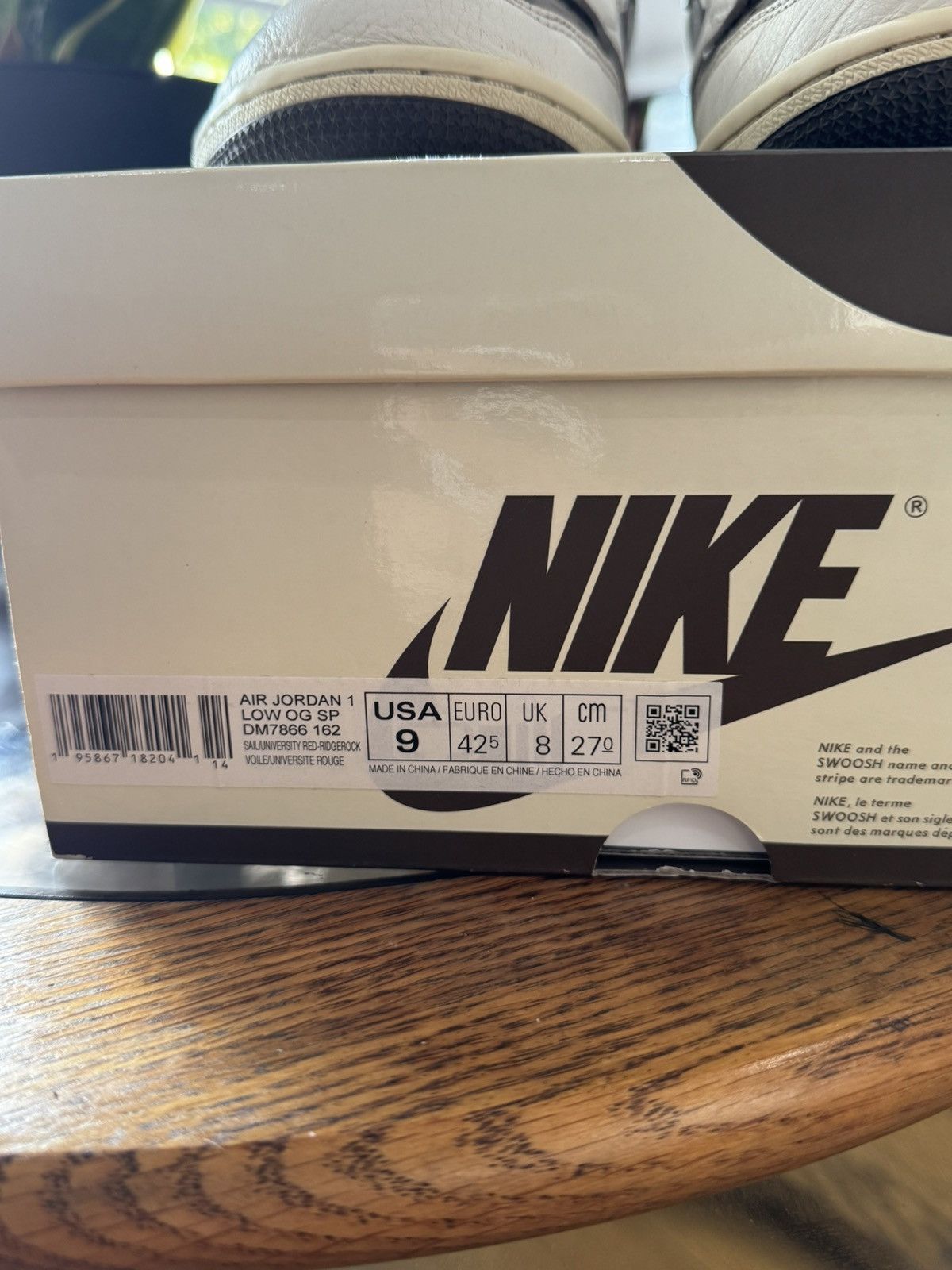 Jordan Brand × Travis Scott Travis Scott Jordan 1 Reverse Mocha low Size US 9 / EU 42 - 8 Thumbnail