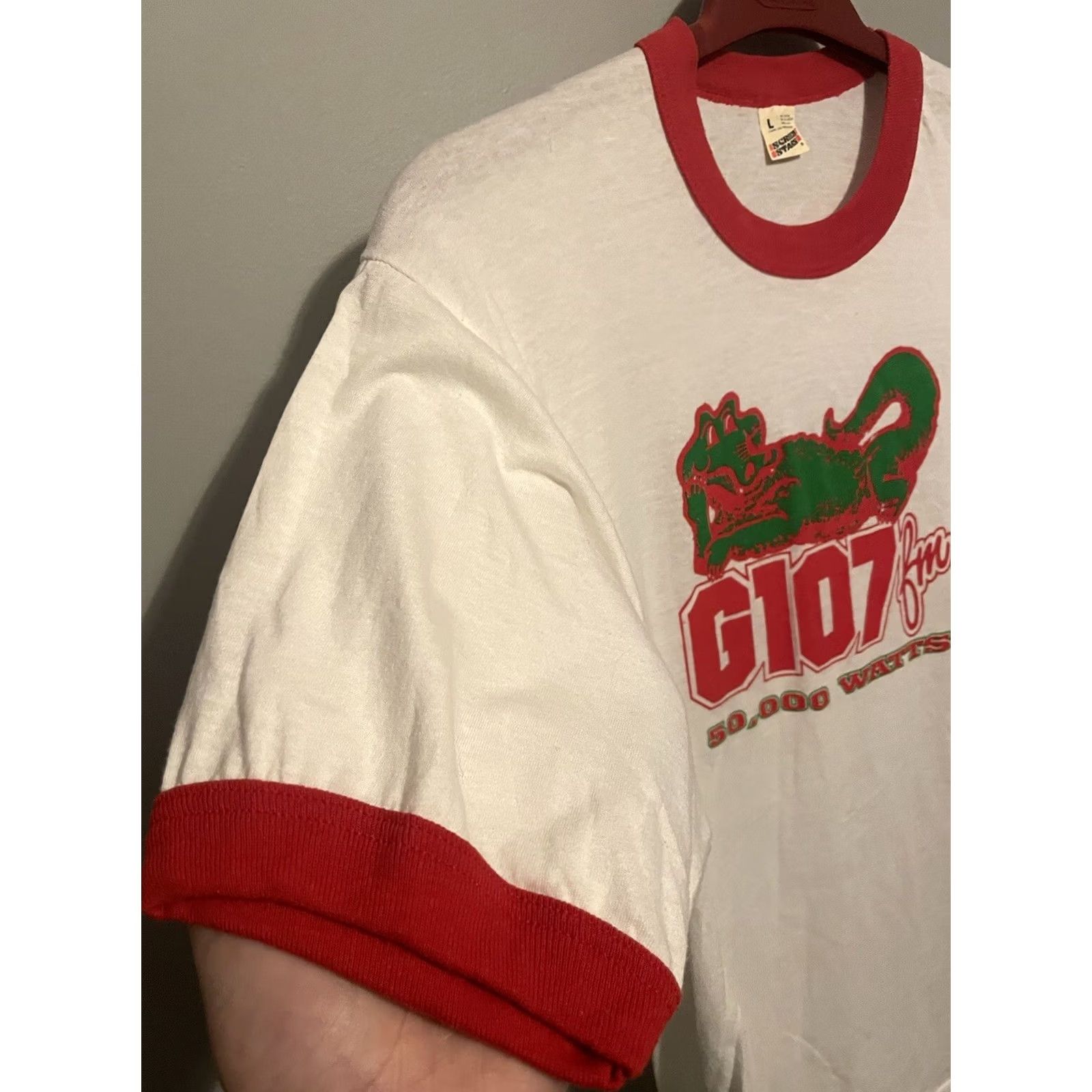 Vintage VINTAGE 70s G107 FM Radio Station 50000 Watts Rare White T-Shirt Size L Hip Hop Men Shirt White 18” Pit 28” Length Mens Size US L / EU 52-54 / 3 - 5 Thumbnail