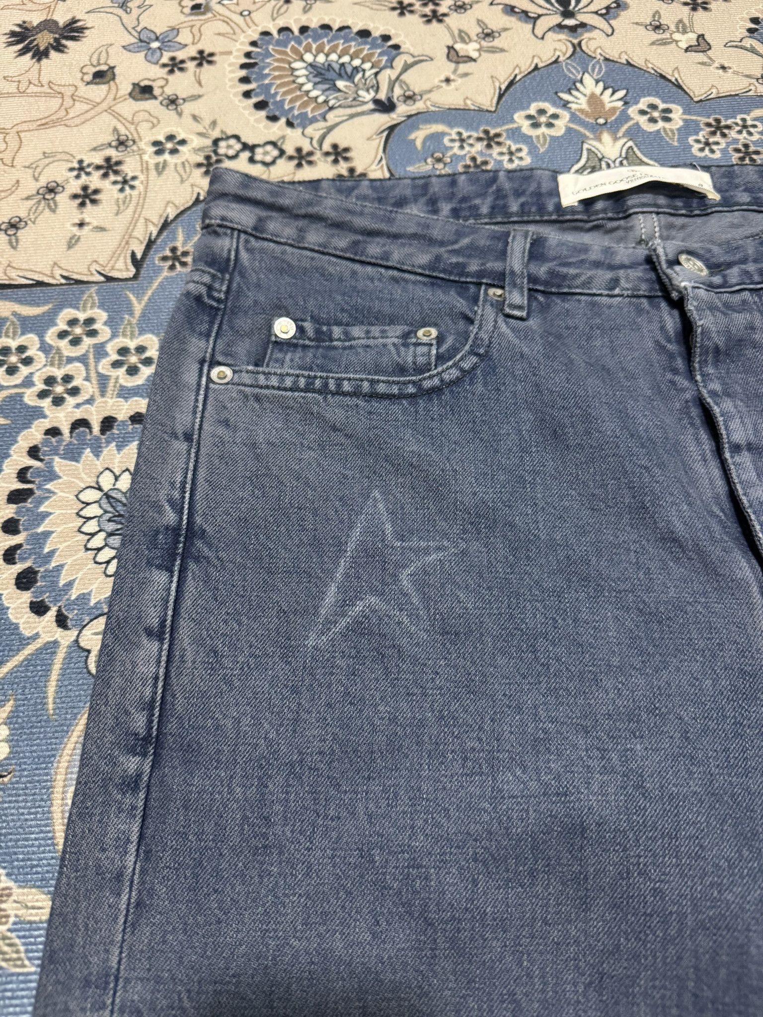Designer × Golden Goose Golden Goose Deluxe Brand Venezia DB Happy Classic Jeans Size US 31 - 3 Thumbnail