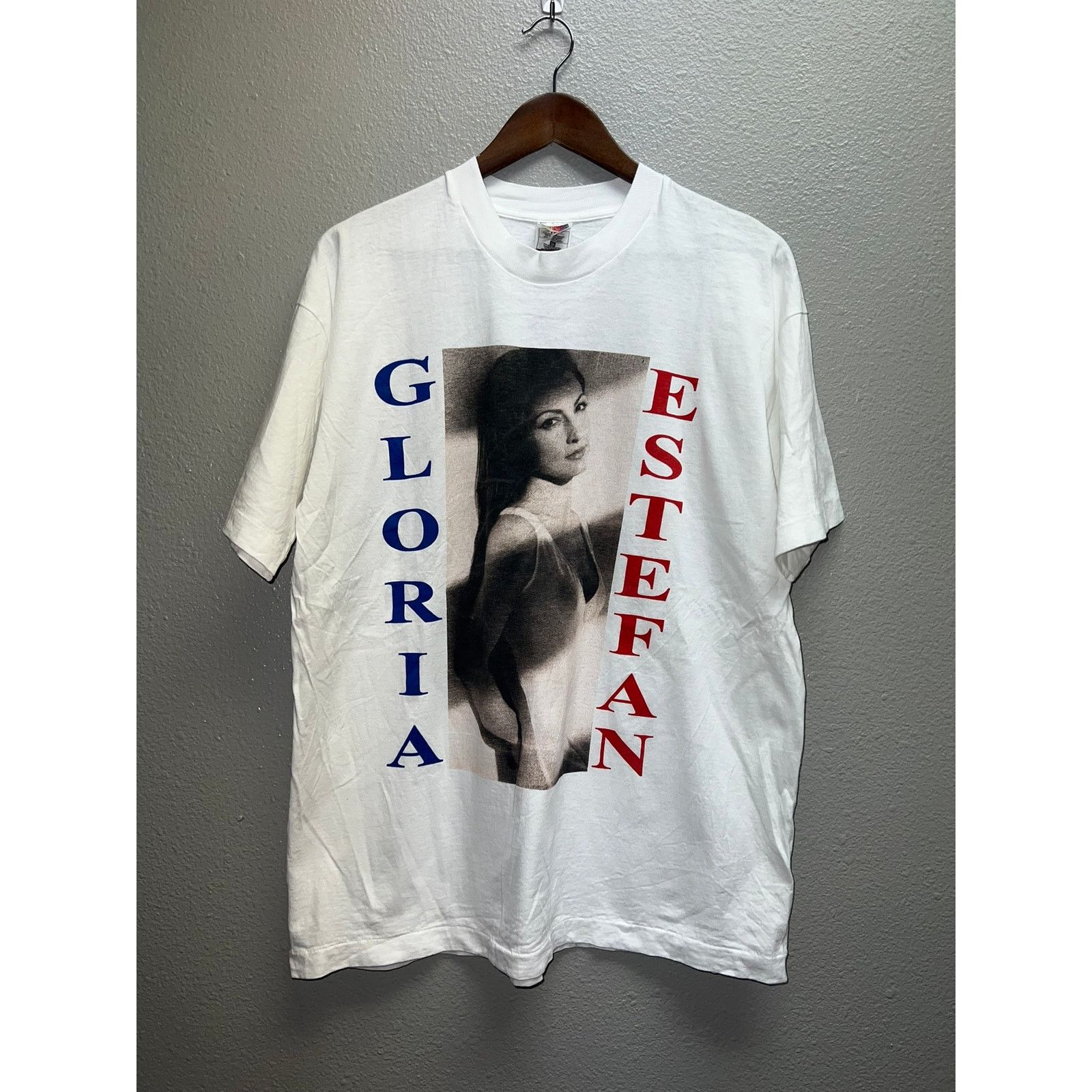 Fruit Of The Loom Vintage Gloria Estefan Shirt Aloha Stadium Hawaii Tee 90s XL Size US XL / EU 56 / 4 - 1 Thumbnail