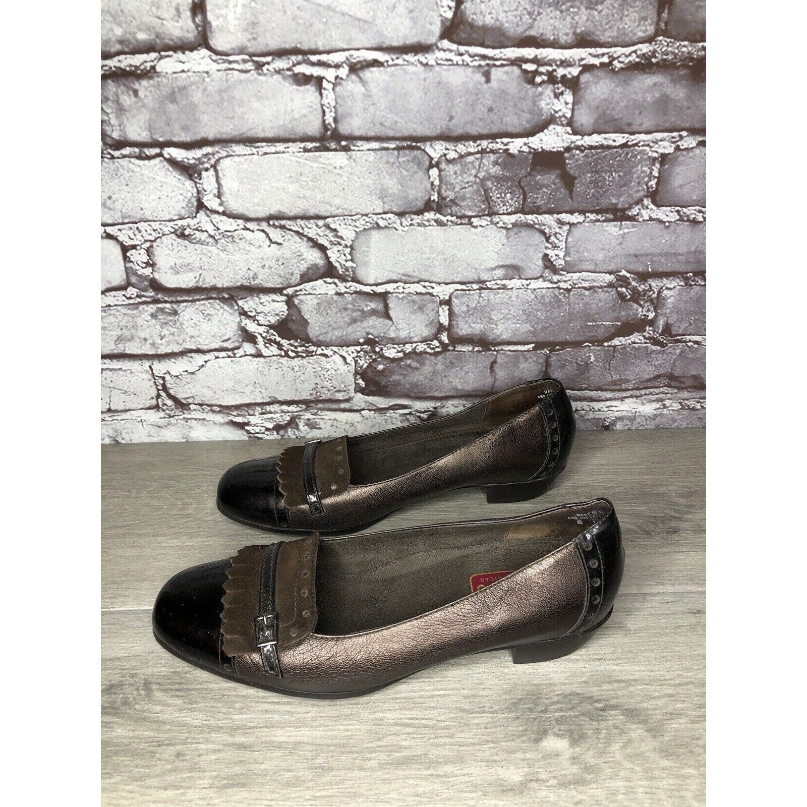 Other Munro Womens Morgan Brown Bronze Leather Kiltie Slip-On Flat Size US 8 / IT 38 - 16 Thumbnail