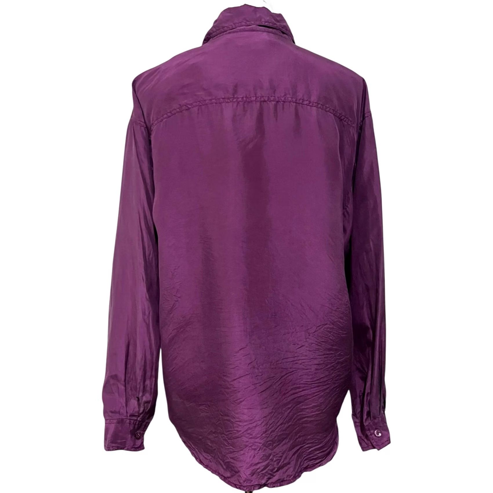 Vintage VINTAGE Silk Land Sport 100% Silk Blouse Purple Button-Up M Womens Size M / US 6-8 / IT 42-44 - 4 Thumbnail