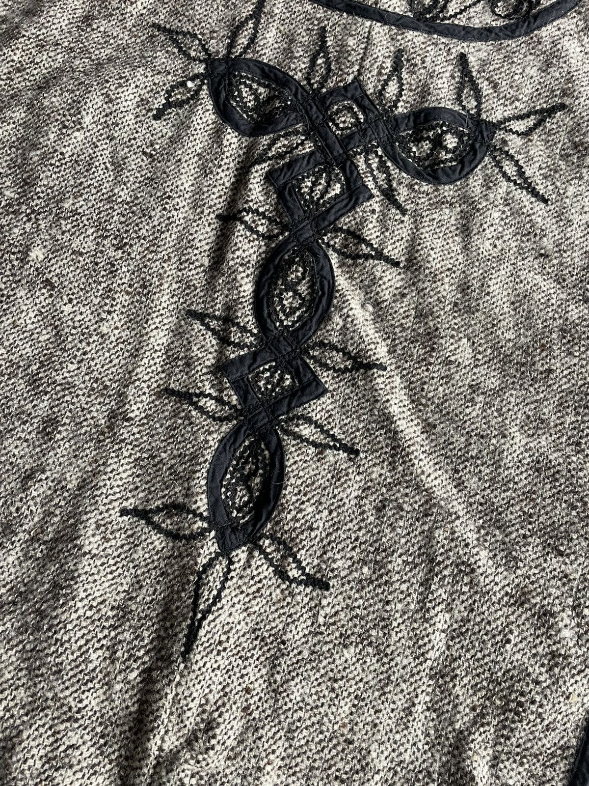 Handmade Hand Made Guatemalan Embroidered Panchos Size M / US 6-8 / IT 42-44 - 4 Thumbnail
