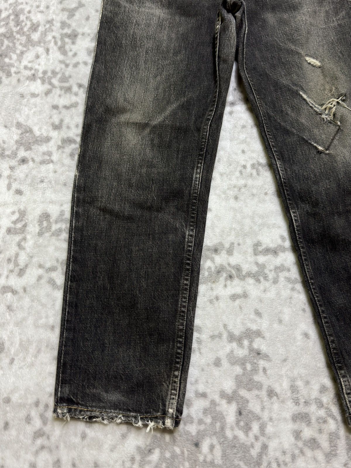 Levi's Vintage Levi’s 603 Acid Wash Distressed Tapered Leg Jeans Size US 28 / EU 44 - 7 Thumbnail