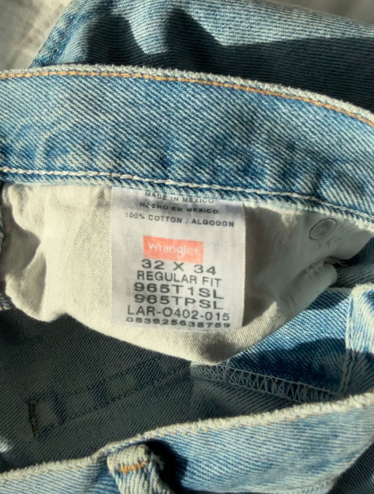 Wrangler Wrangler Cowboy Print Light Wash Regular Fit Jeans Size US 32 / EU 48 - 6 Thumbnail