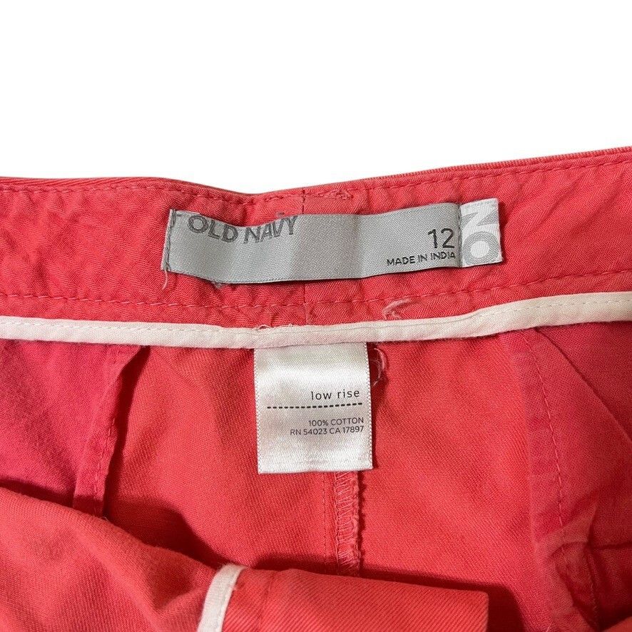 Old Navy Old Navy Women Shorts Size 12 Coral Peach Low Rise w/Cuffs I Size 36" / US 14 / IT 50 - 5 Thumbnail