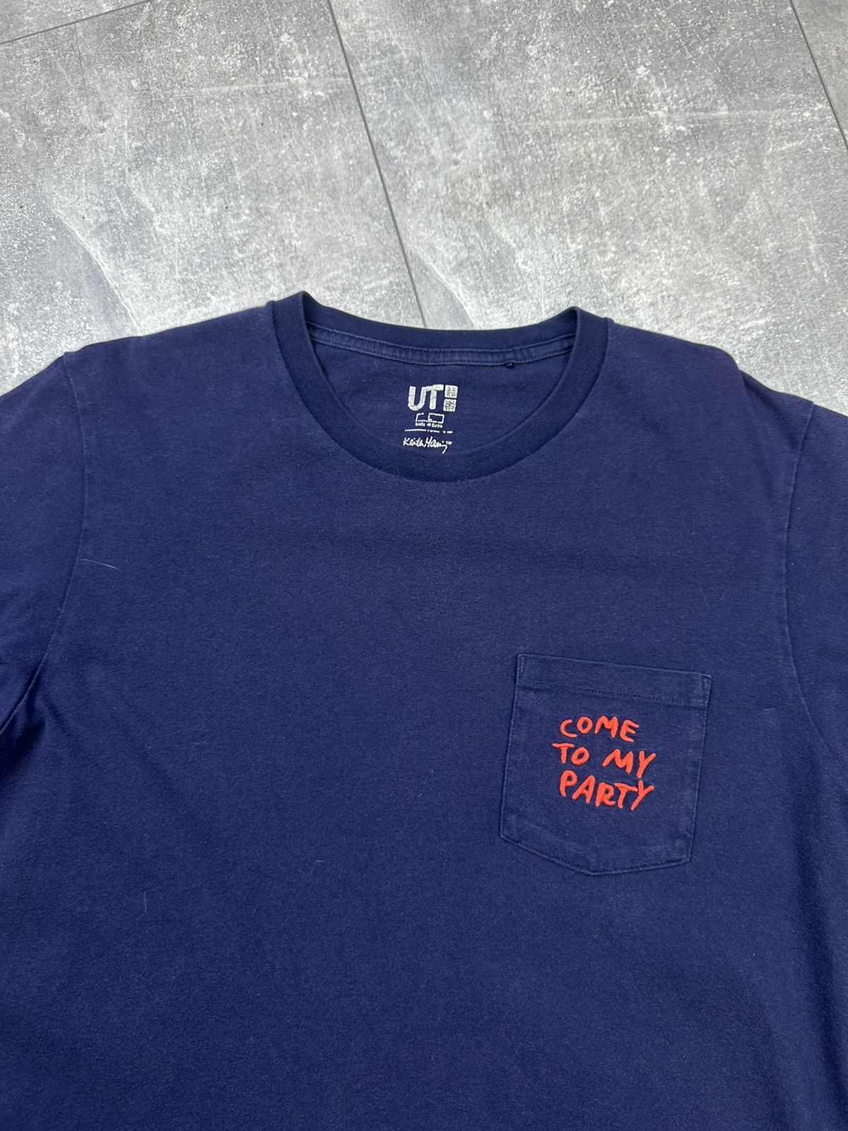 Other Uniqlo X Keith Haring Overprint Logo Tee Come To My Party Size US L / EU 52-54 / 3 - 7 Thumbnail