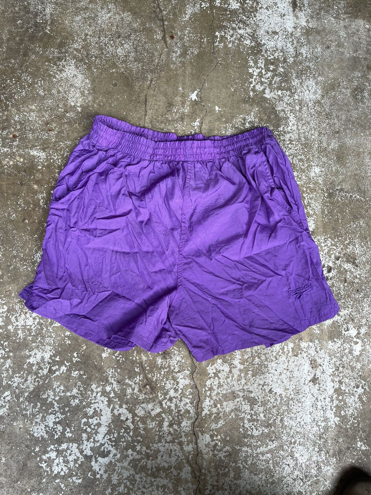 Reebok Vintage 90s Reebok Nylon Purple Tonal Shorts Size US 32 / EU 48 - 1 Thumbnail