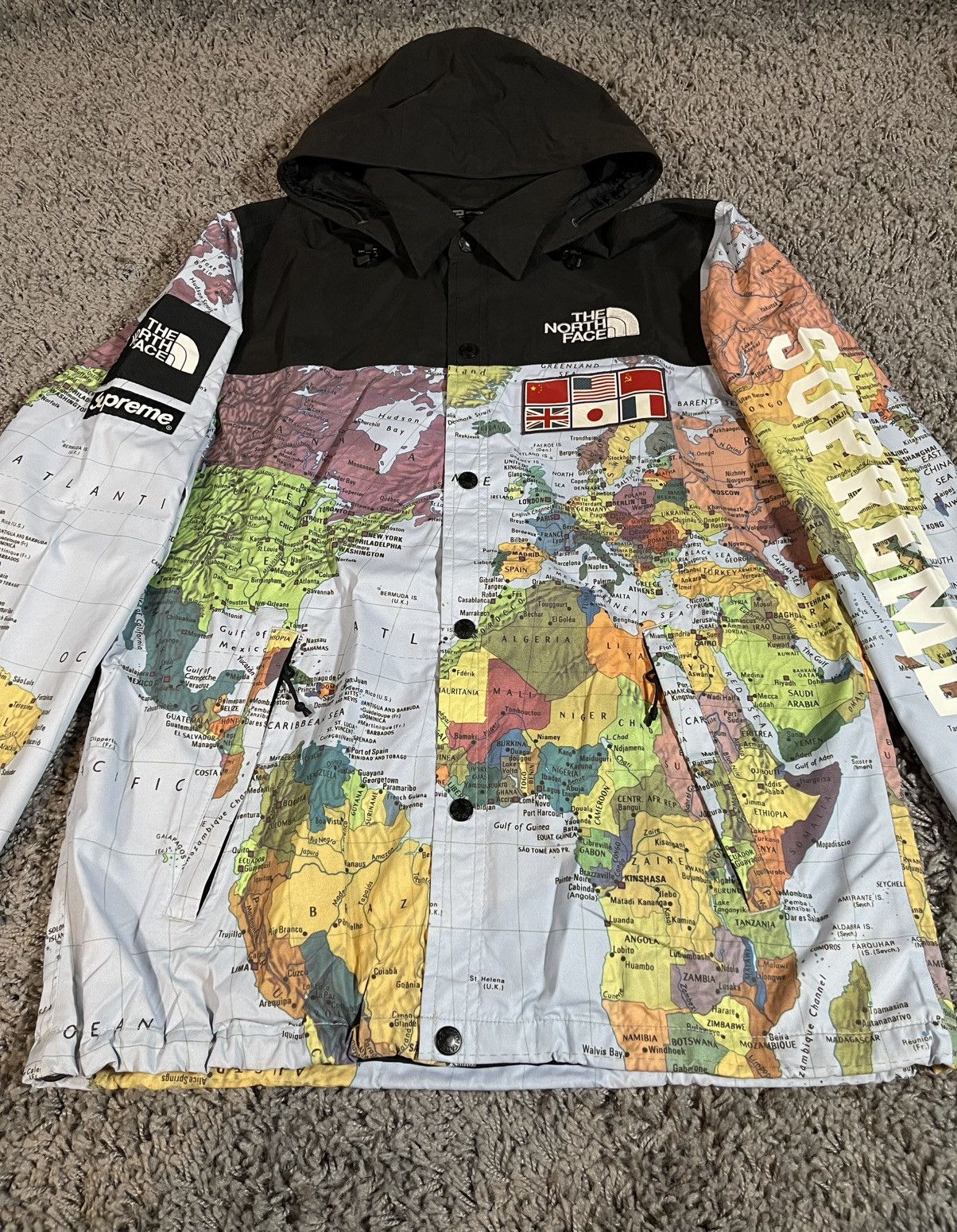 Supreme × The North Face 2014SS Supreme x TNF Atlas Map Expedition Coach Jacket Size US M / EU 48-50 / 2 - 9 Thumbnail
