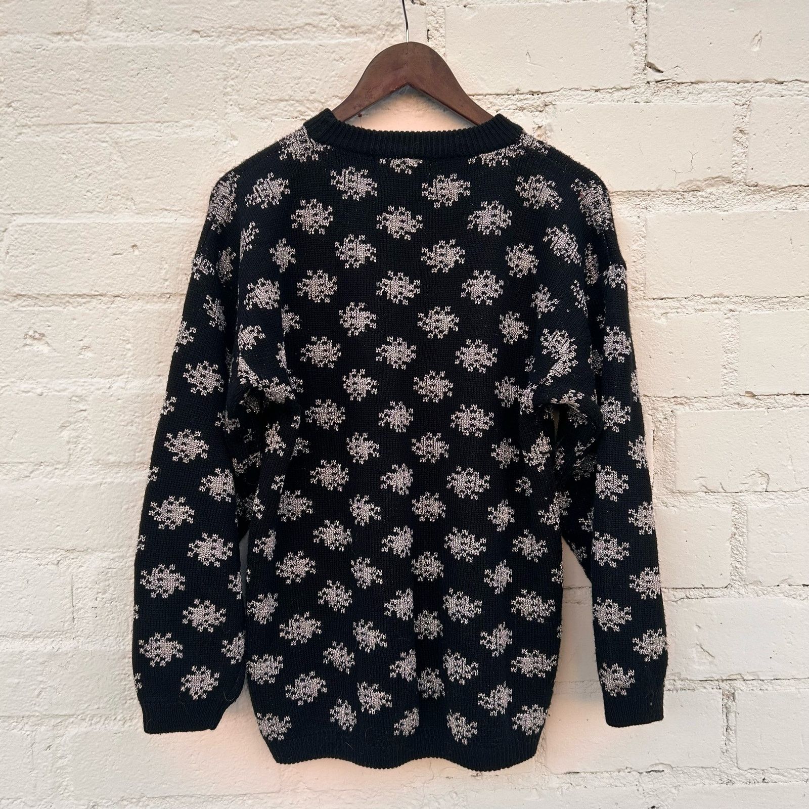 Vintage Amanda Smith Black Silver Snowflake Knitted Sweater S Size S / US 4 / IT 40 - 3 Thumbnail