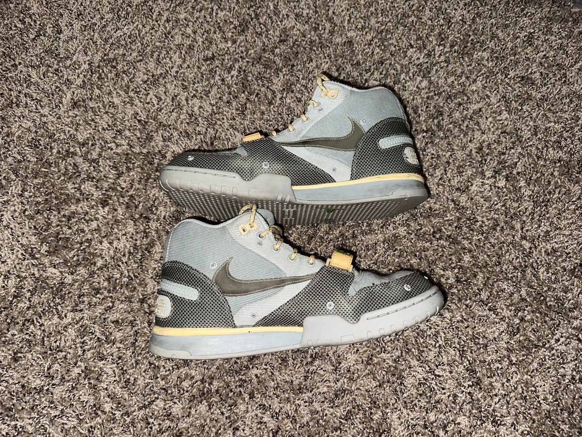 Travis Scott Nike Travis Scott x Air Trainer 1 SP “Grey Haze” Size US 10.5 / EU 43-44 - 2 Thumbnail