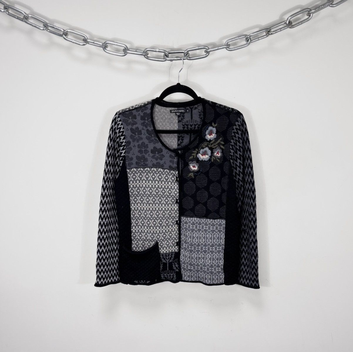 Gudrun Sjoden Gudrun Sjoden Embroidered Floral Wool Cardigan Sweater Size M / US 6-8 / IT 42-44 - 1 Thumbnail