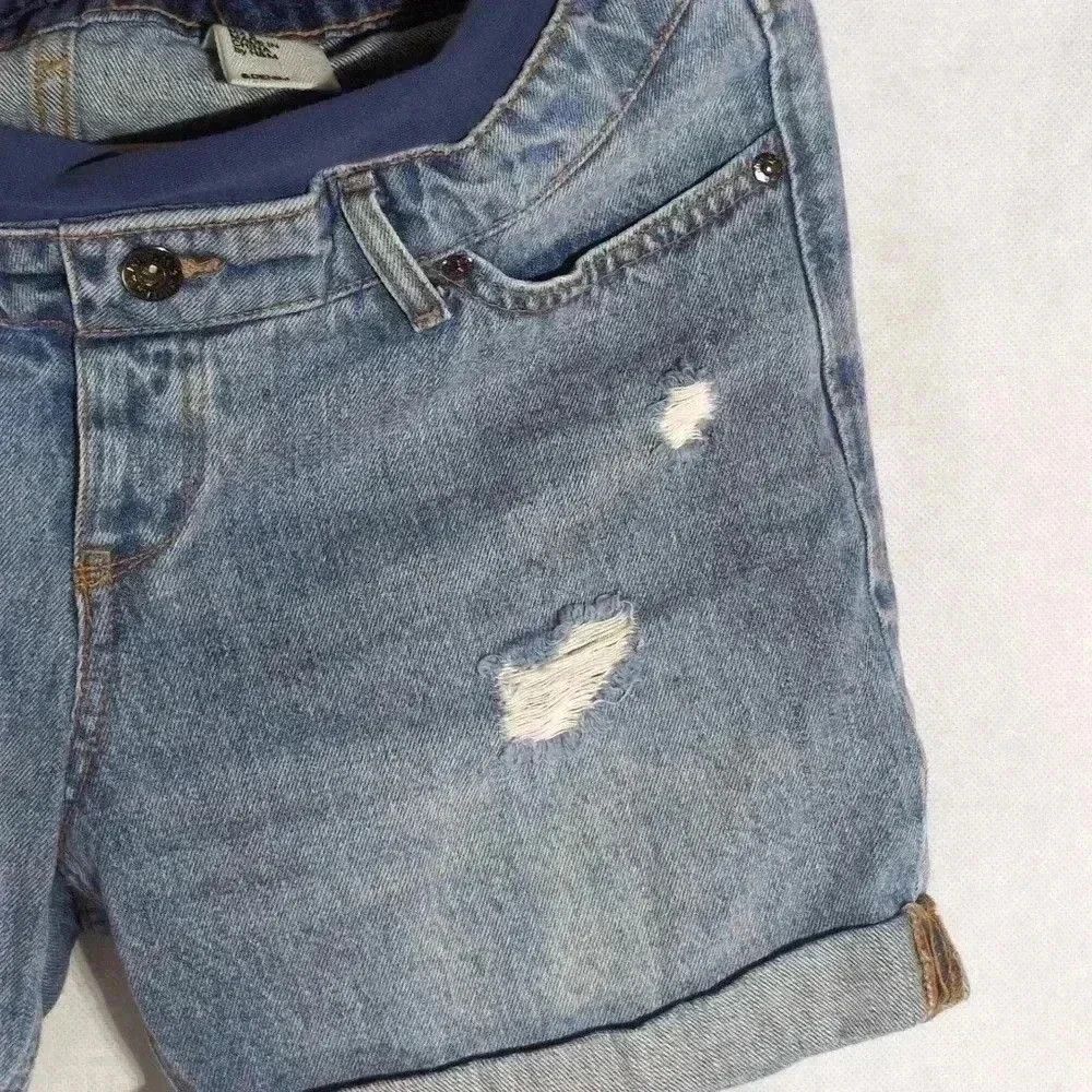H&M H&M & Denim Distressed cut off Shorts Sz8 Size 30" / US 8 / IT 44 - 3 Thumbnail