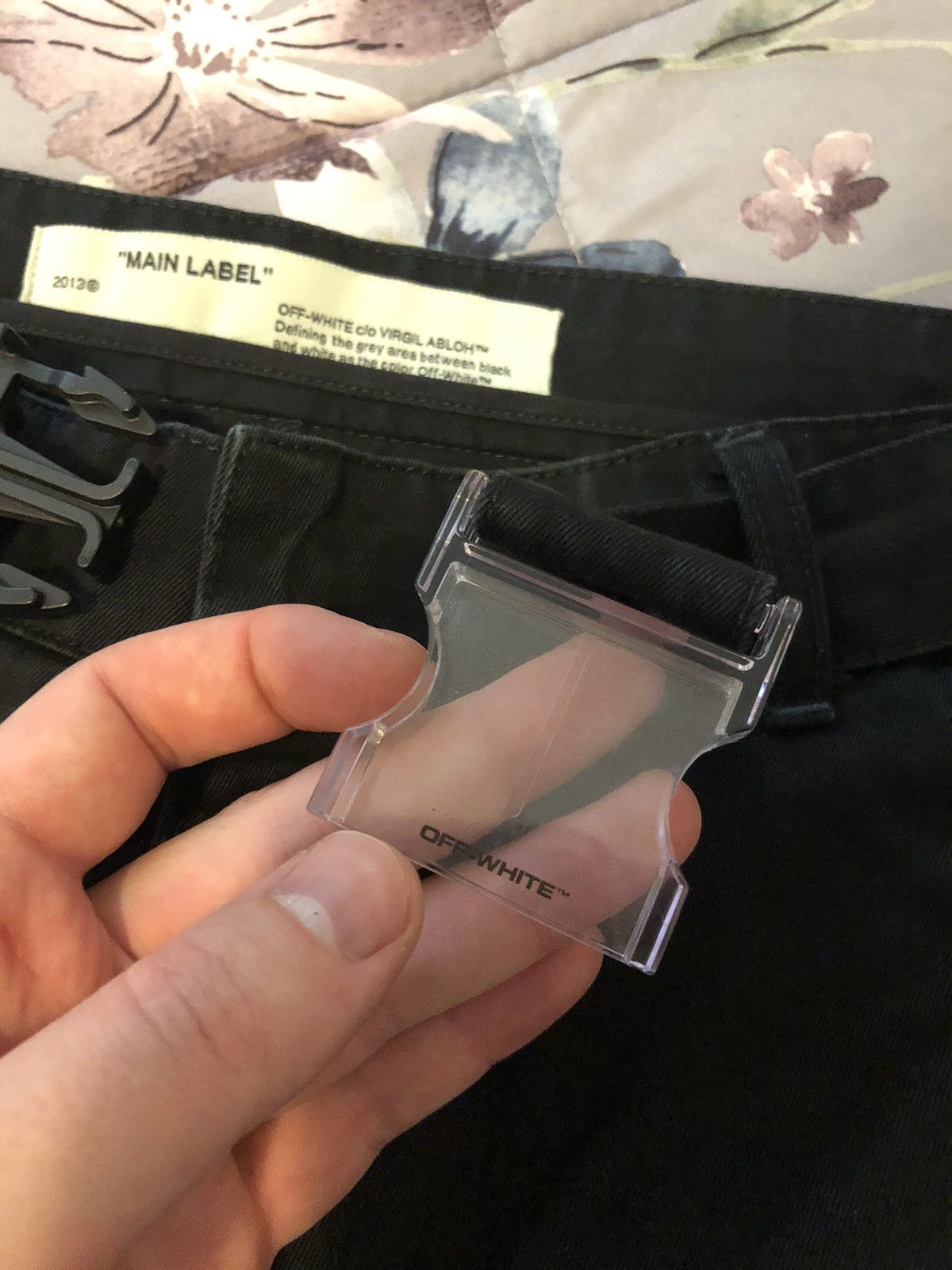Off-White Off-White Belted Tapered Jeans 33 Size Size US 33 - 10 Thumbnail