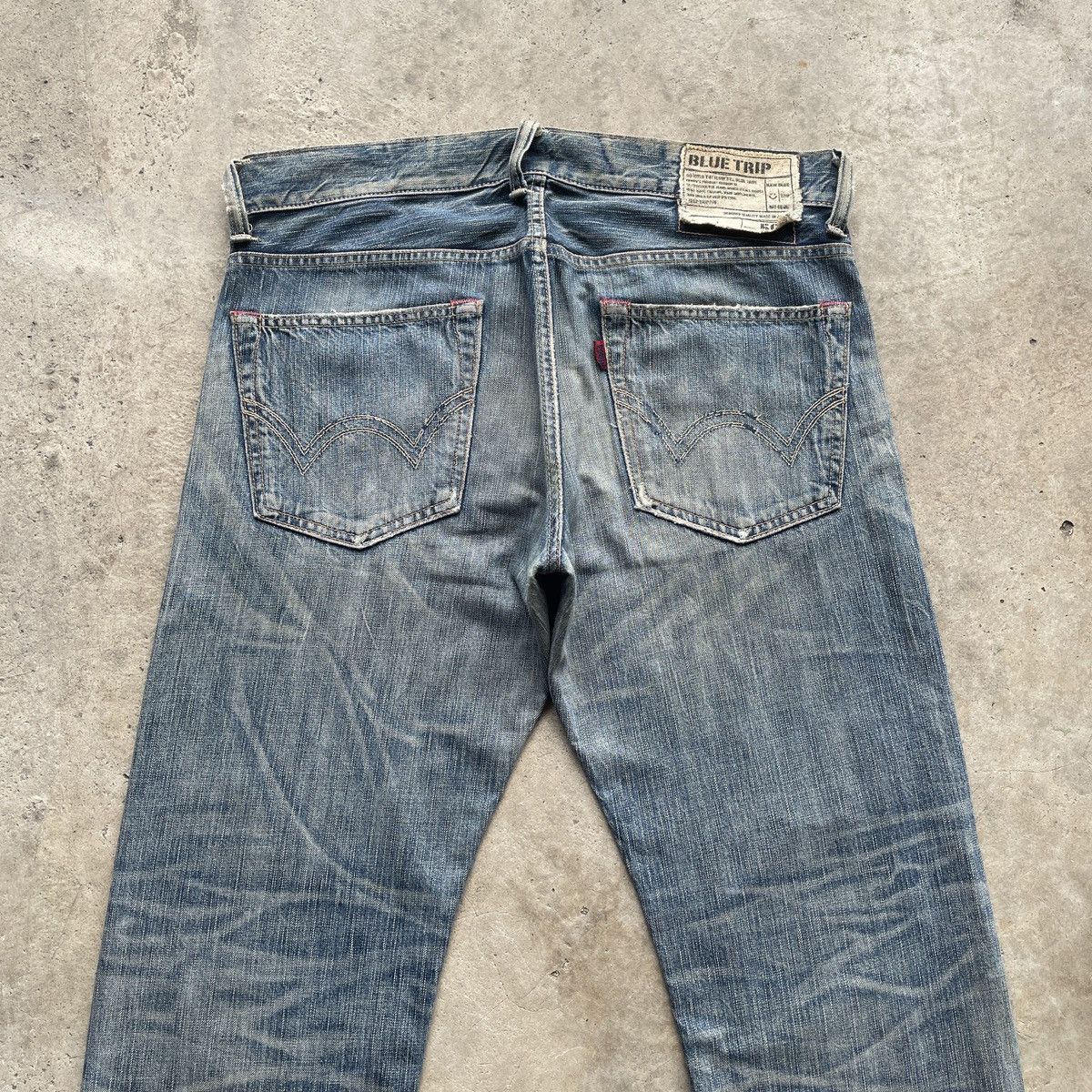 Japanese Brand W37 Vintage Edwin Faded Distressed Jeans Baggy Denim Pants Size US 37 - 10 Thumbnail