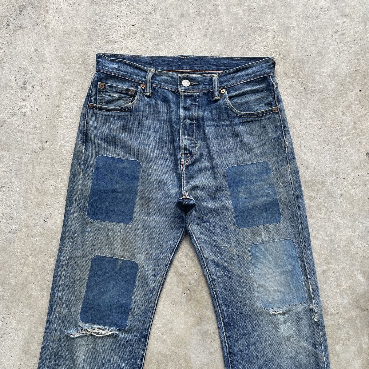Levi's Vintage Clothing W31 Levi’s 501 Faded Jeans Distressed Fly Button Denim Pants Size US 31 - 3 Thumbnail