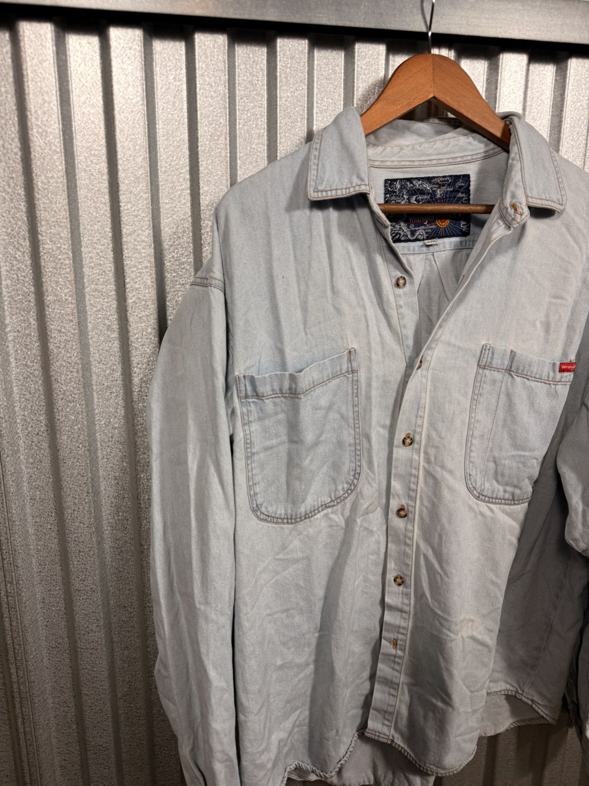 Wrangler Vintage Wrangler Western Denim USA Button Up Shirt Size US XL / EU 56 / 4 - 9 Thumbnail