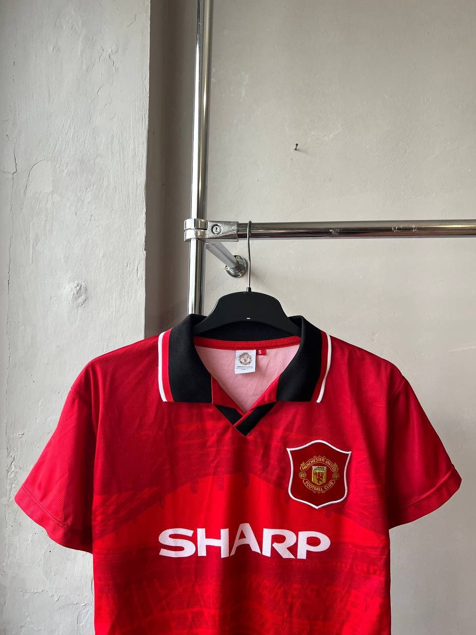 Vintage 1994/96 MANCHESTER UNITED REMAKE HOME SOCCER JERSEY SHIRT S Size US S / EU 44-46 / 1 - 4 Thumbnail