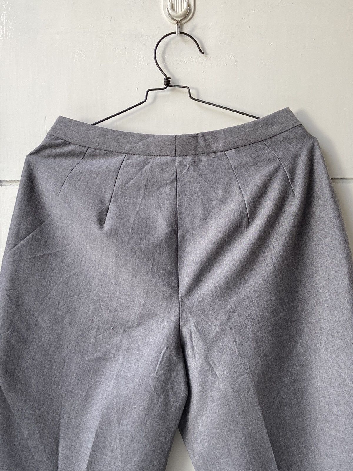 Dries Van Noten DRIES VAN NOTEN Grey Long Pants Size US 26 / EU 42 - 13 Thumbnail